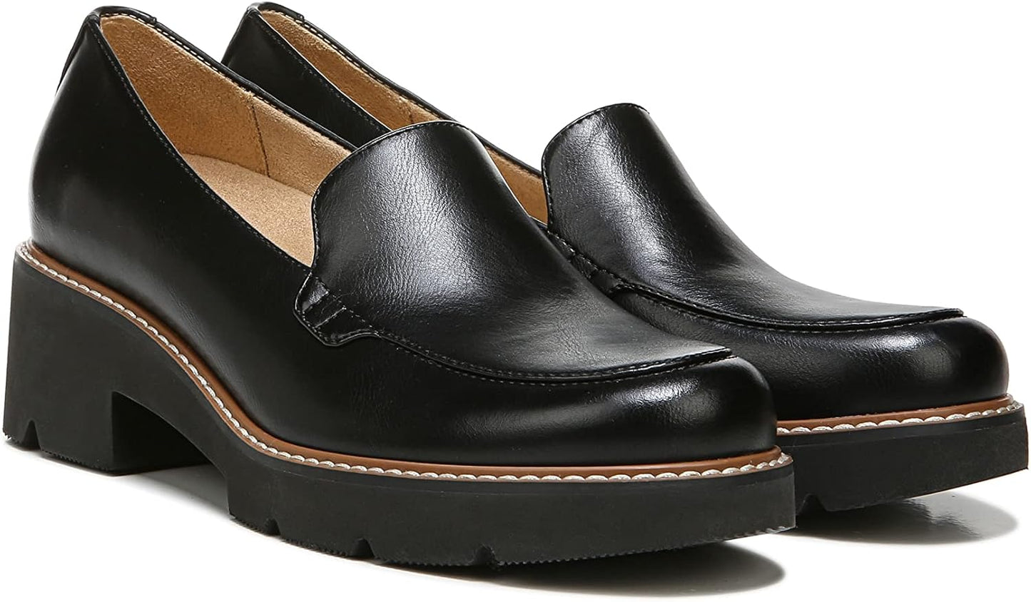 Naturalizer Women's Cabaret Slip-On: Comfort and Style Combined