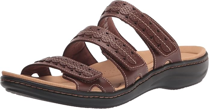 Clarks Women's Laurieann Cove Flat Sandal for Ultimate Comfort