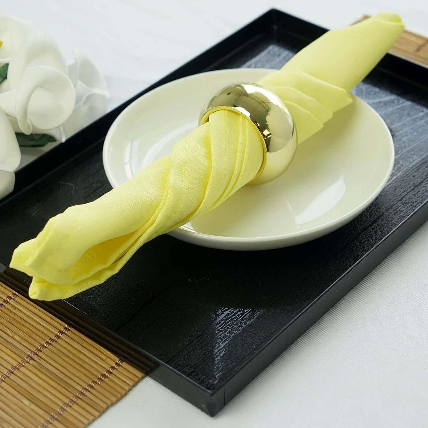 Elegant Yellow Seamless Dinner Napkins Set of 100 for Events