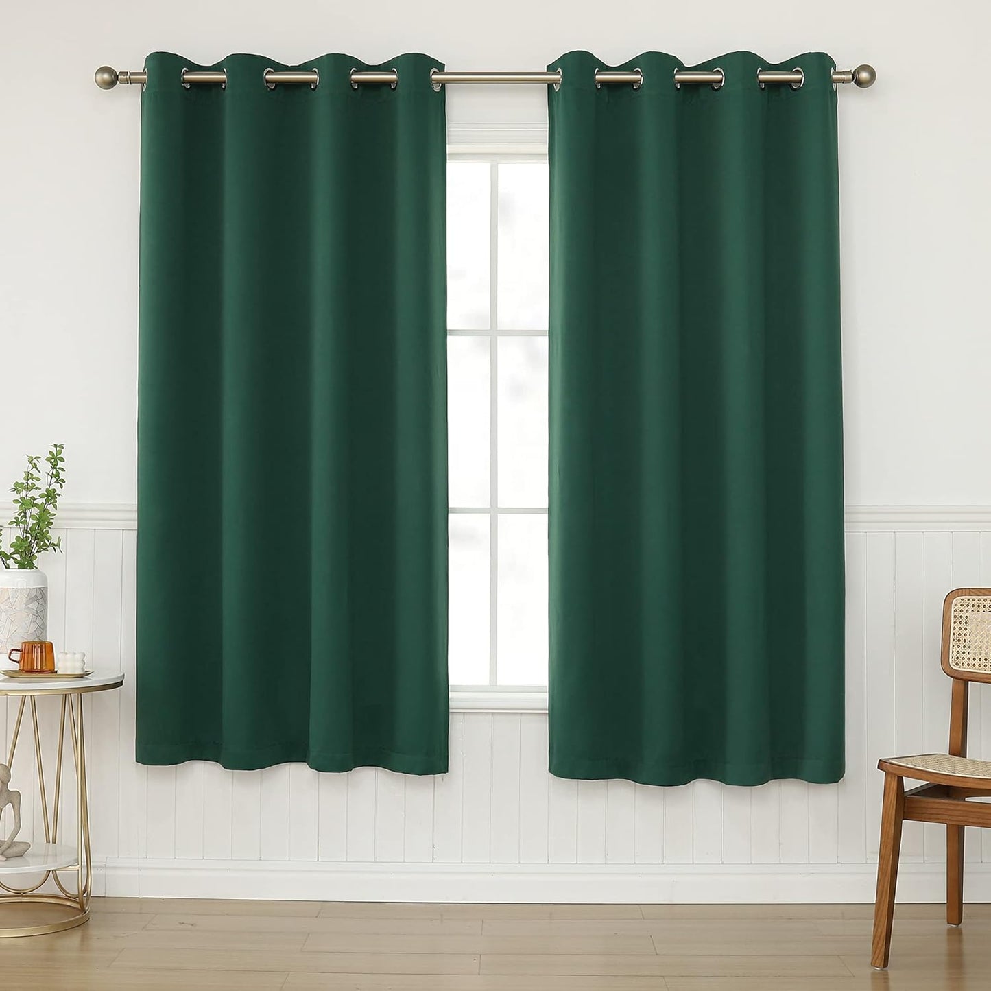 Emerald Green Blackout Curtains - Thermal Insulated, Light Blocking