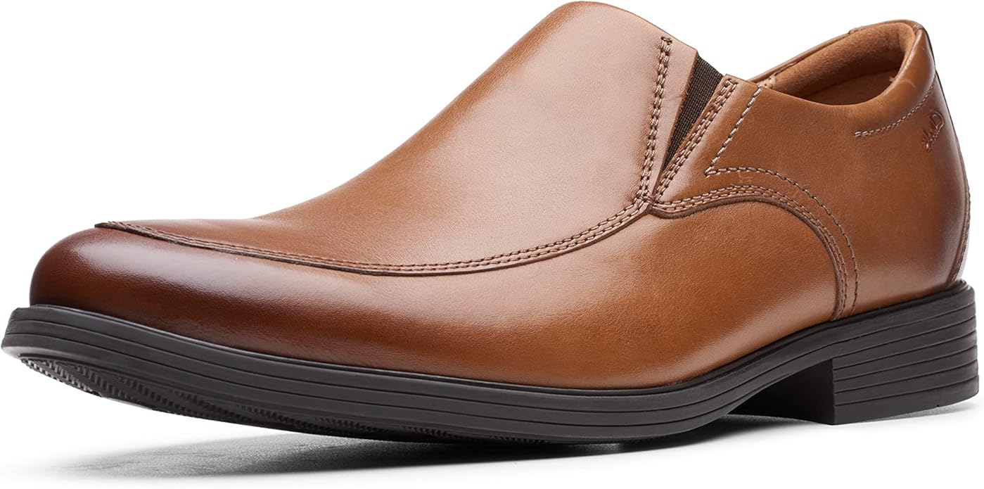 Clarks Men's Whiddon Step Loafer: Stylish Comfort for All Occasions
