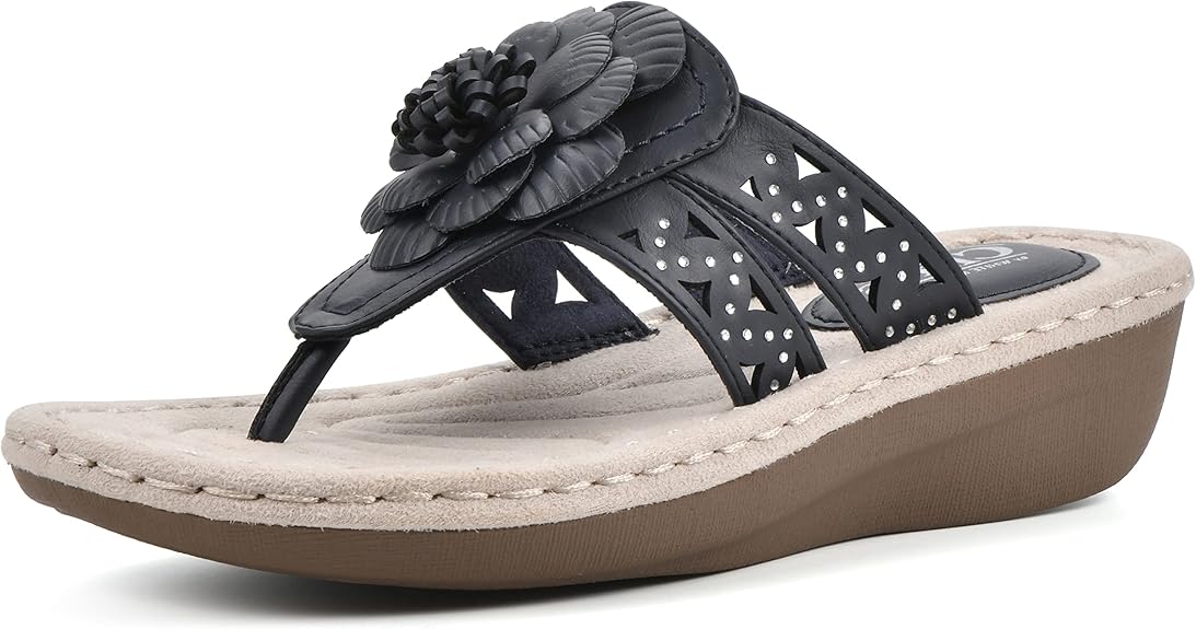 Cliffs by White Mountain Women's Cynthia Wedge Sandal Review