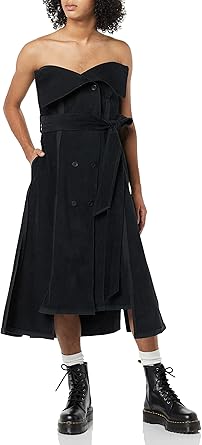 Yannik's Deconstructed Trench Coat Dress: A Fashion Statement