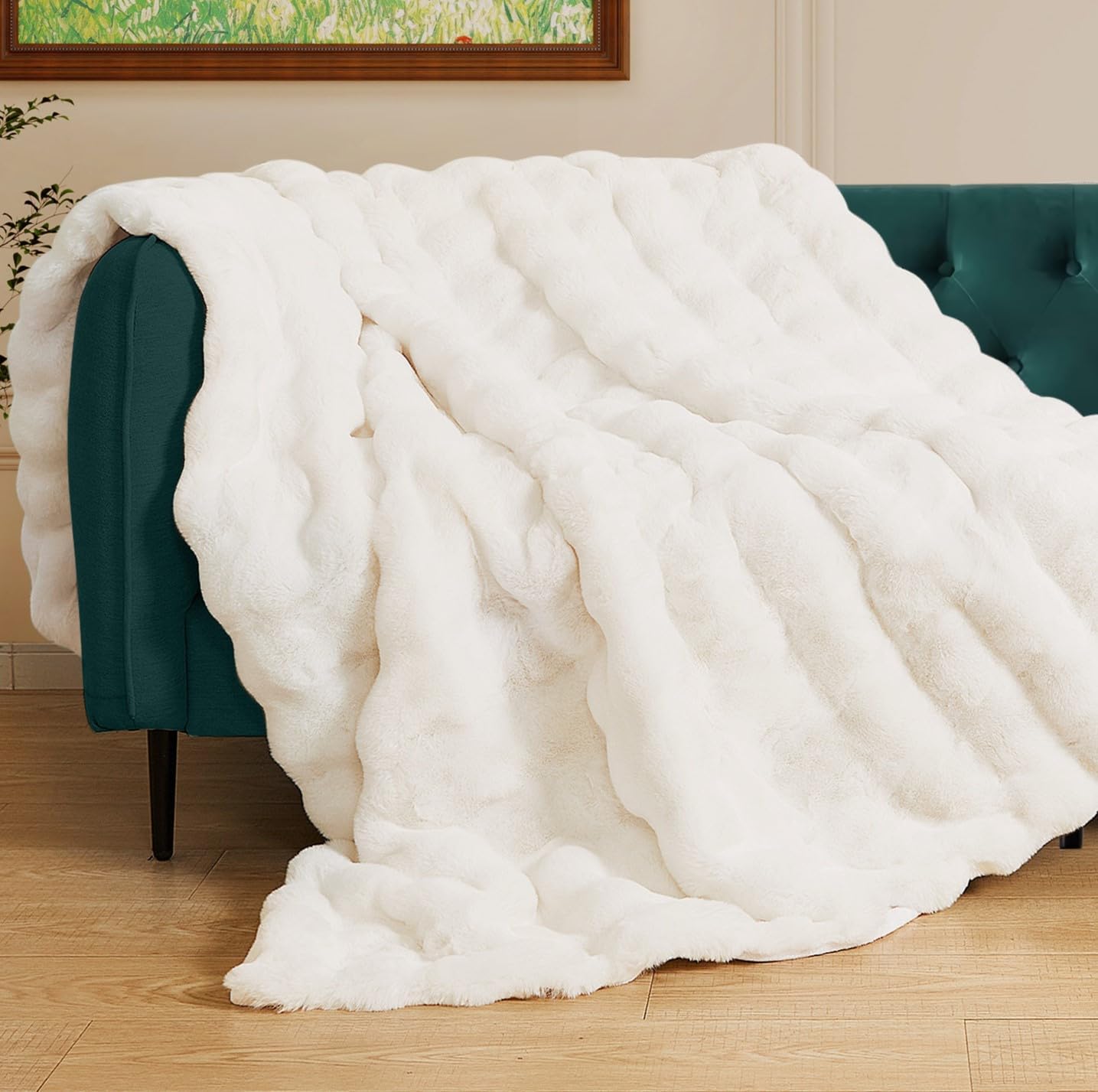 Light Beige Cozy Faux Fur Throw Blanket for Home Decor Lovers