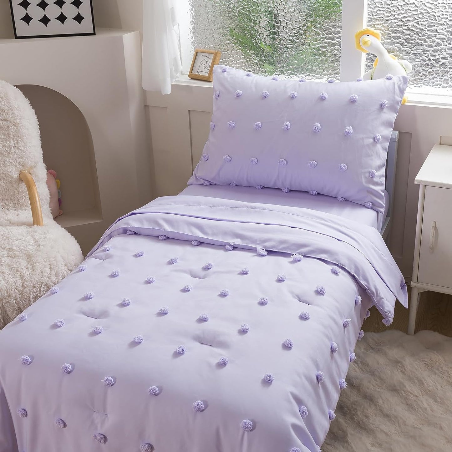 Caressma 5 Pieces Tufted Comforter Set for Kids with Purple Pompoms