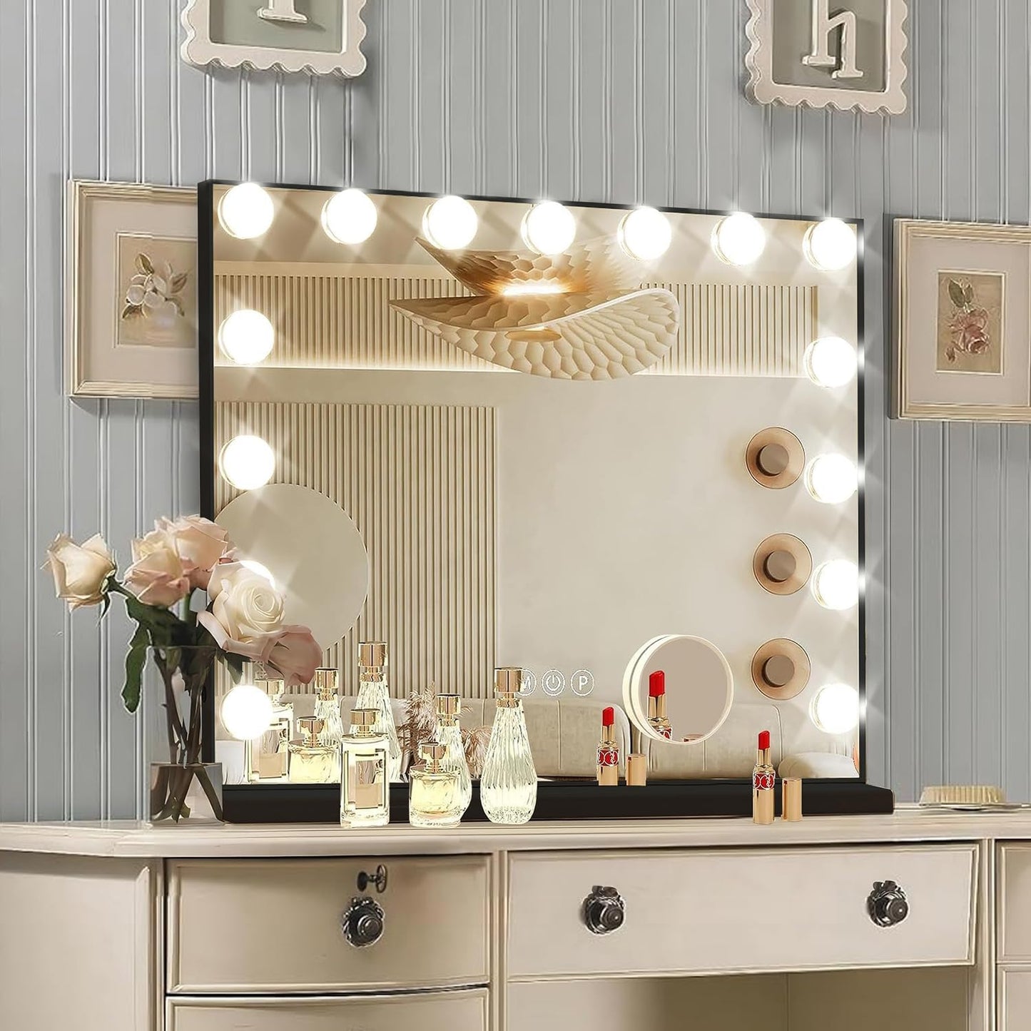 Black Hollywood Vanity Mirror with Lights for Elegant Makeup