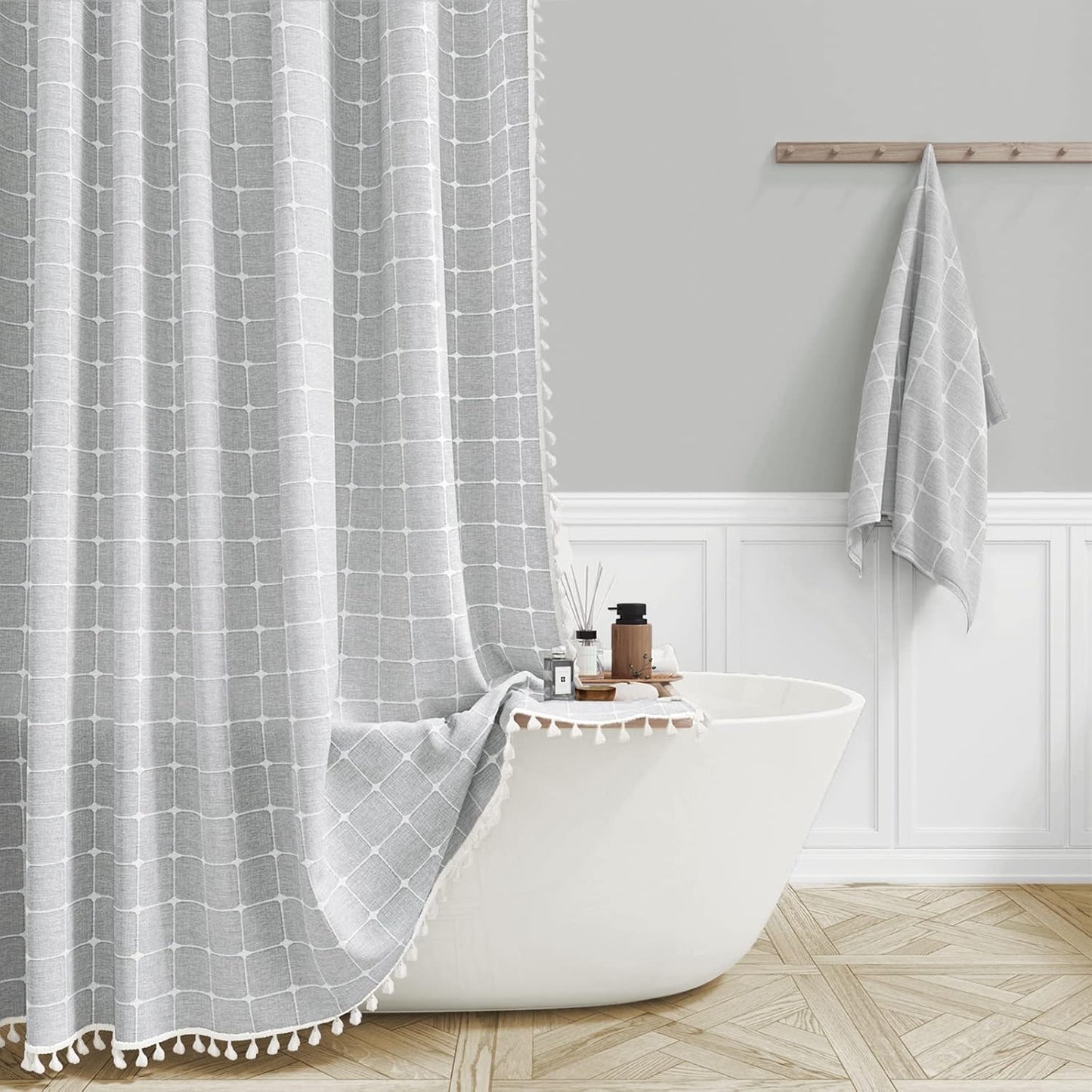 Boho Farmhouse Linen Shower Curtain Set for Luxurious Bathrooms