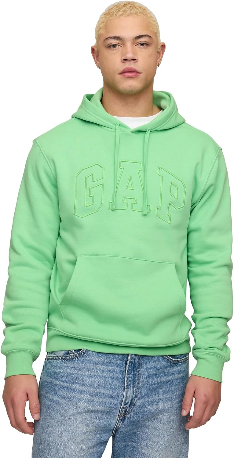 GAP Men's Logo Fleece Hoodie: Classic Style for Everyone
