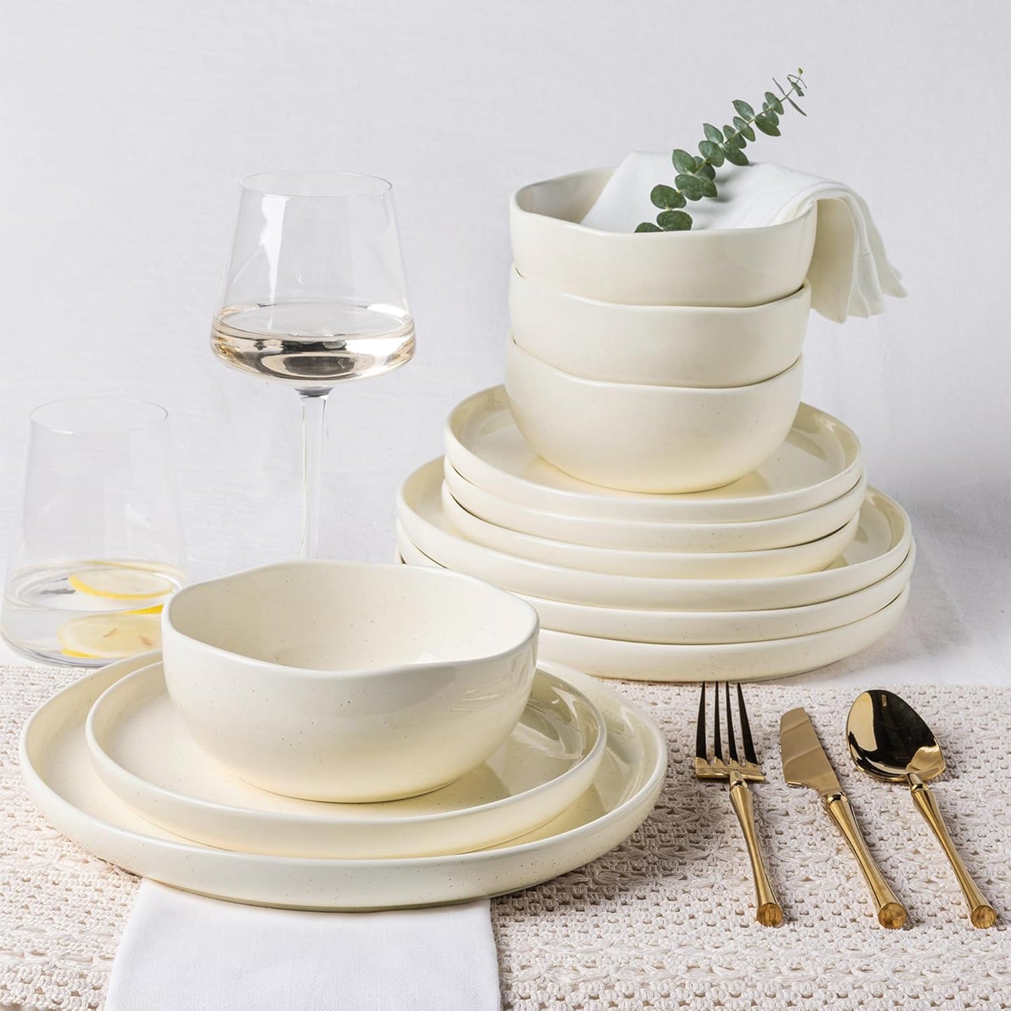 TheTerra Ceramic Dinnerware Set for 4, 12 Pieces Porcelain