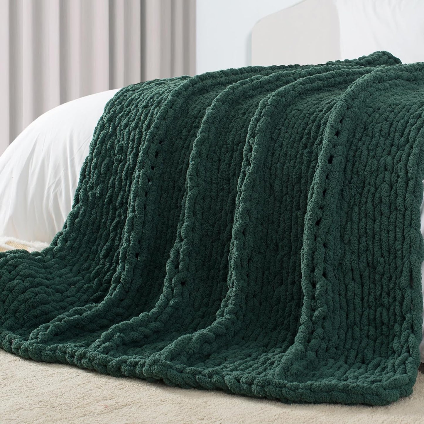 Chunky Knit Throw Blanket - Handcrafted Cozy Chenille Design