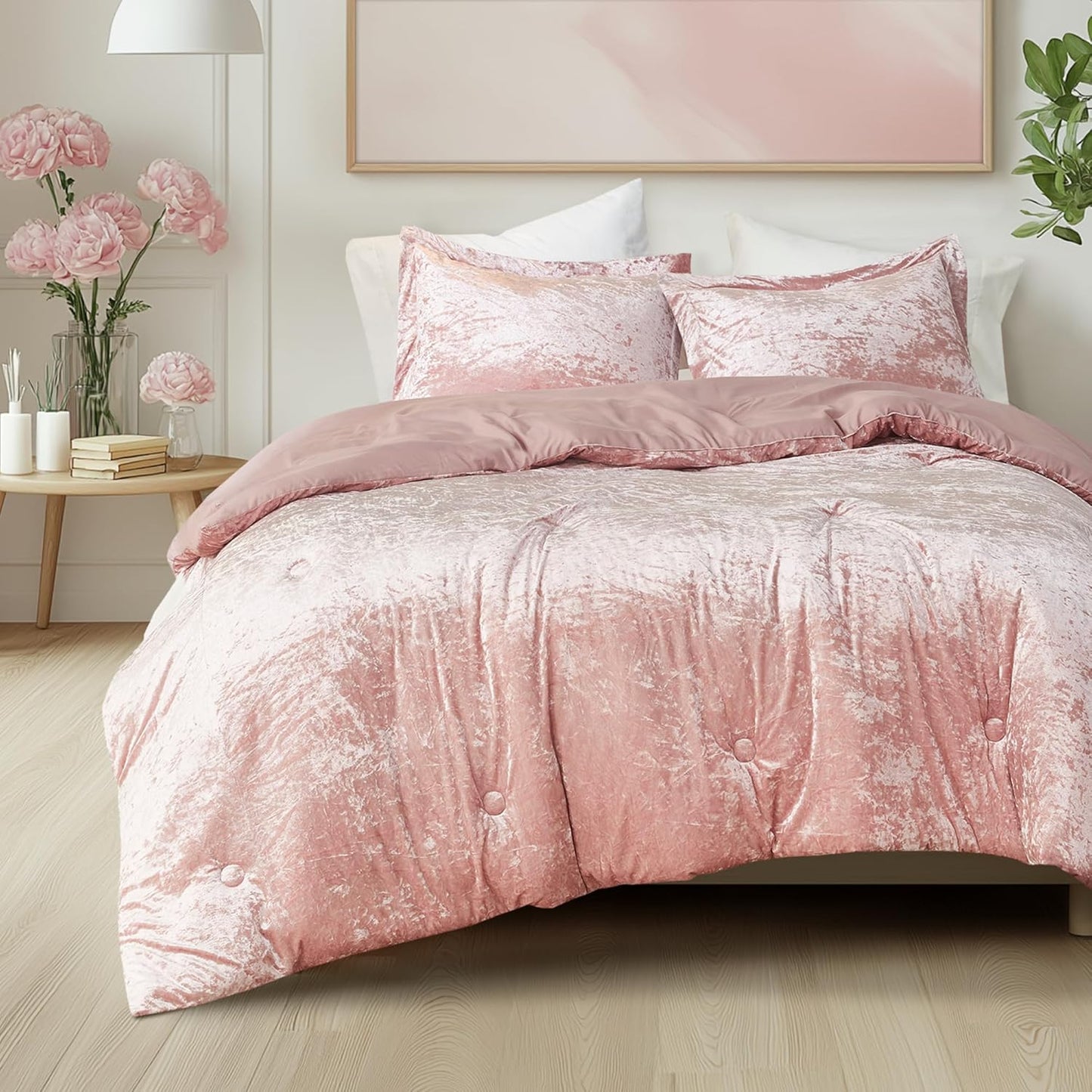 Luxurious Velvet Comforter Set for Cozy All Season Bedding