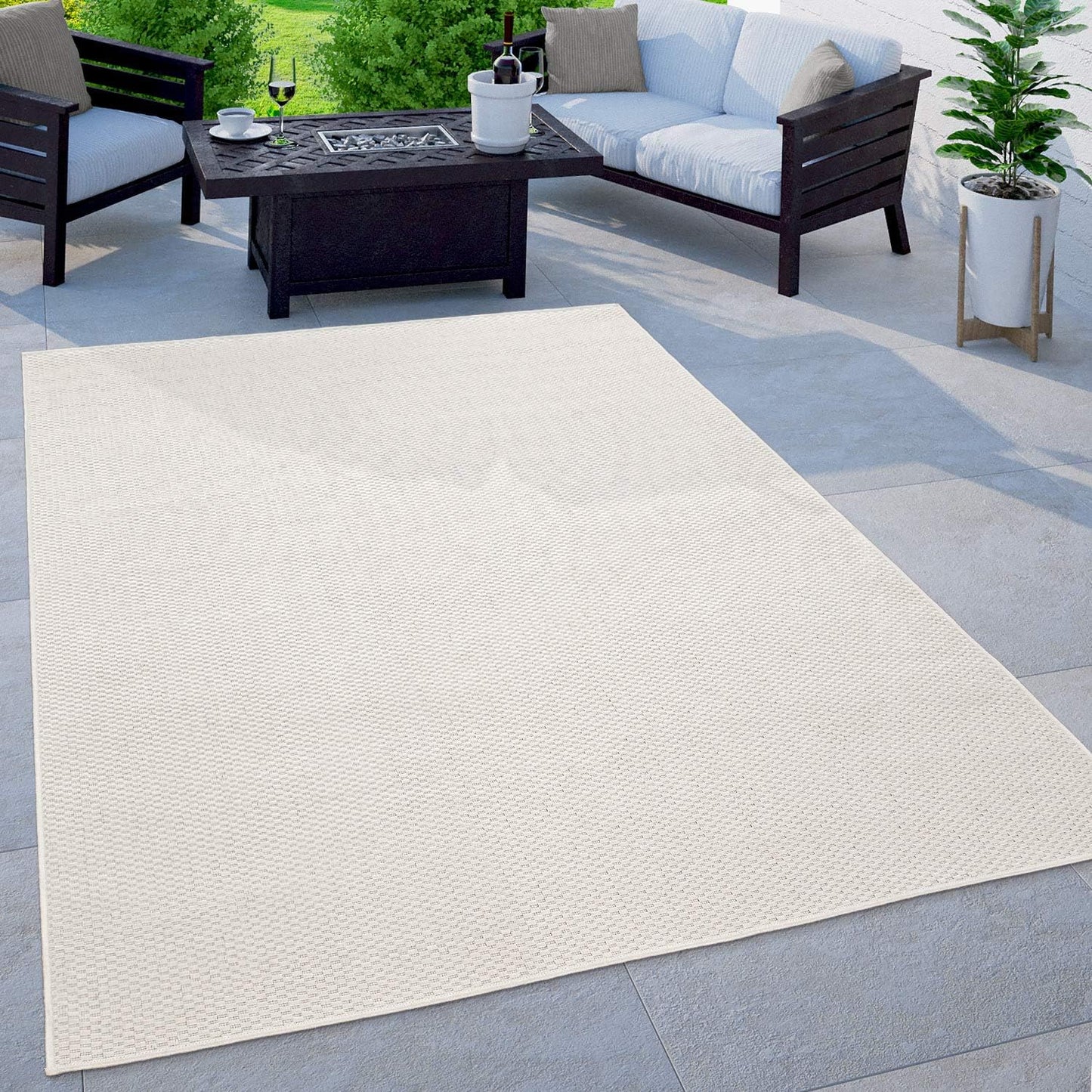 Solid Outdoor Rug for Patio or Balcony Weatherproof in Cream