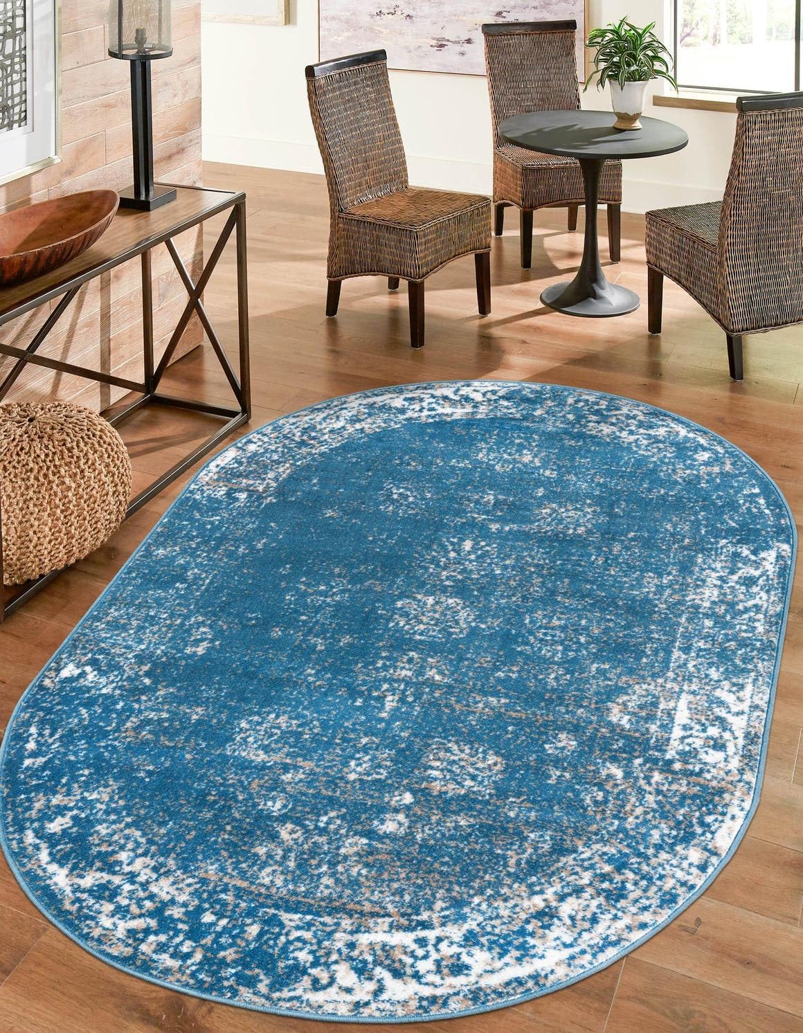 Unique Loom Sofia Collection Area Rug - Elegant Blue/Ivory Design