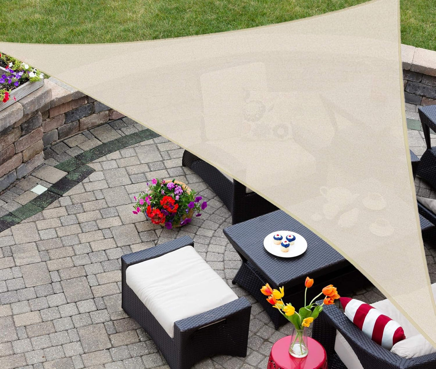 AsterOutdoor Sun Shade Sail Triangle 16ft x 16ft x 22.64ft for Patio