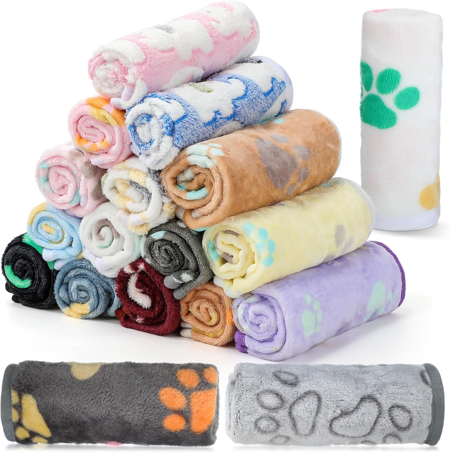 Chumia 18 Pcs Fleece Pet Blanket Set for Dogs and Cats