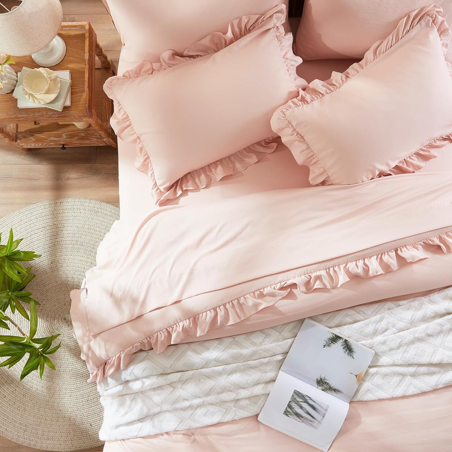 Anluoer Queen Comforter Set 7 Piece for Cozy All Season Use