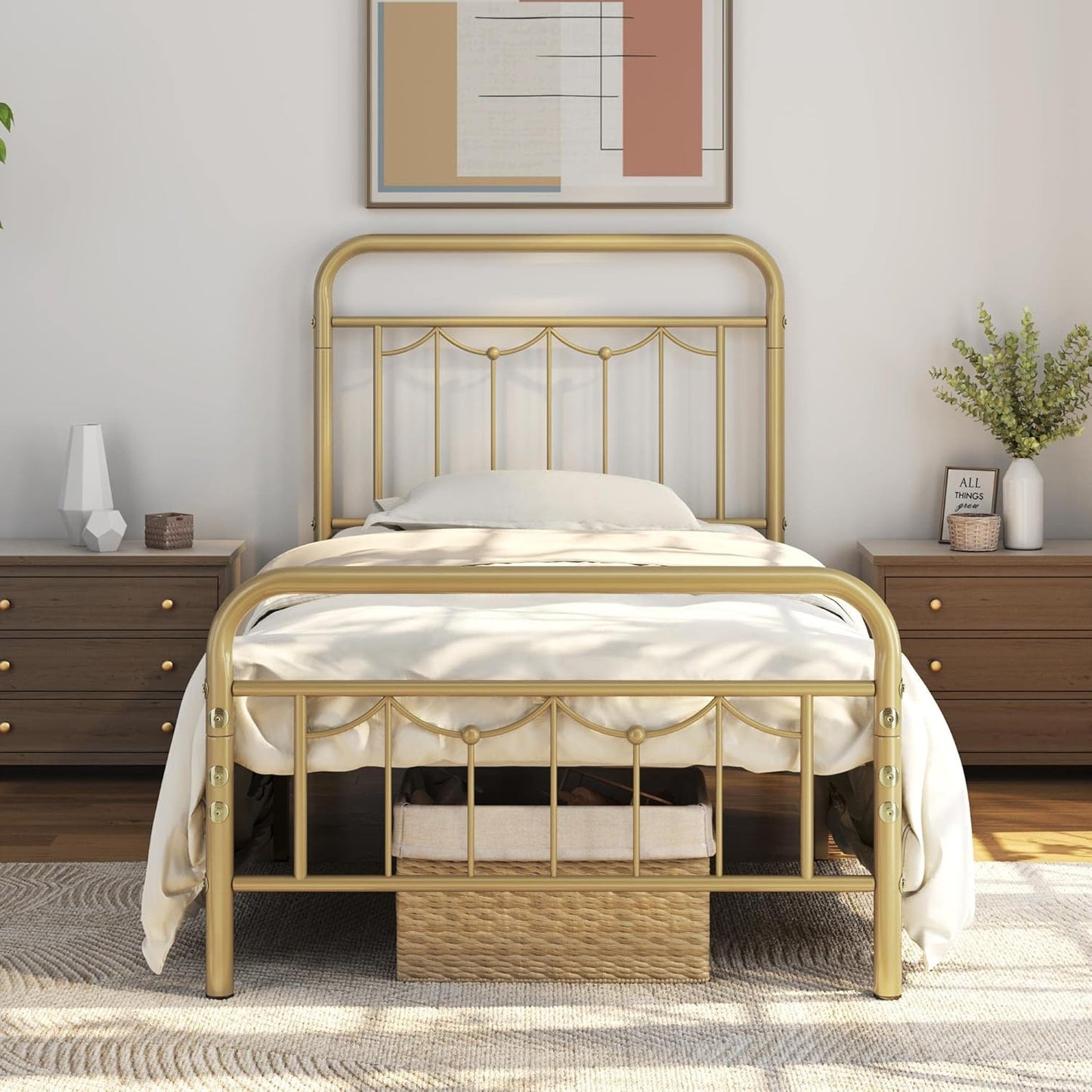 Yaheetech Twin Size Metal Bed Frame with Vintage Headboard