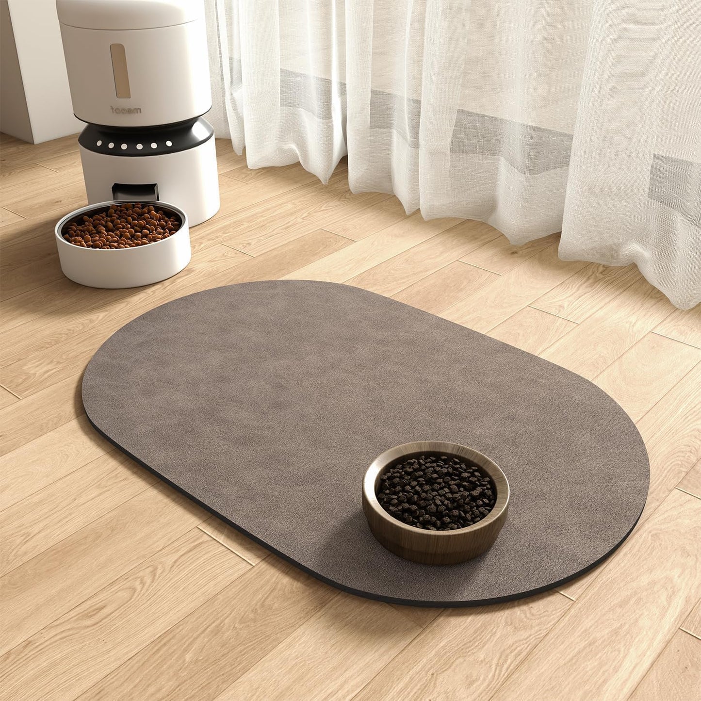 MontVoo Absorbent Dog Water Mat for Messy Drinkers, Brown