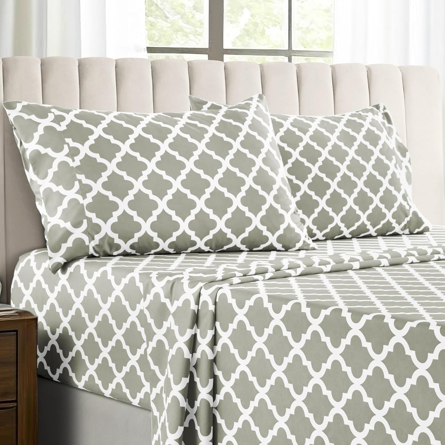 Breathable Microfiber Queen Sheet Set - Luxe Comfort
