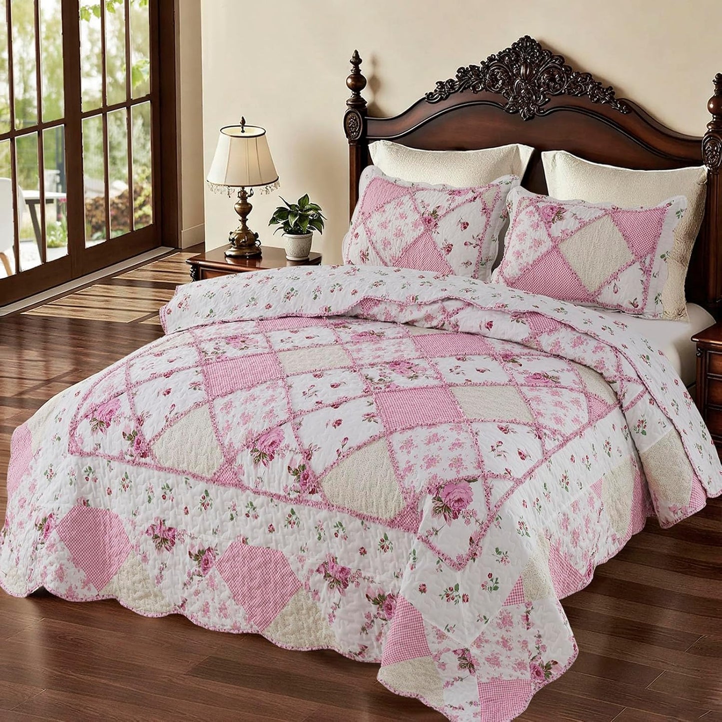 Oversized King Size Pink Floral Patchwork Quilt Set for Comfort