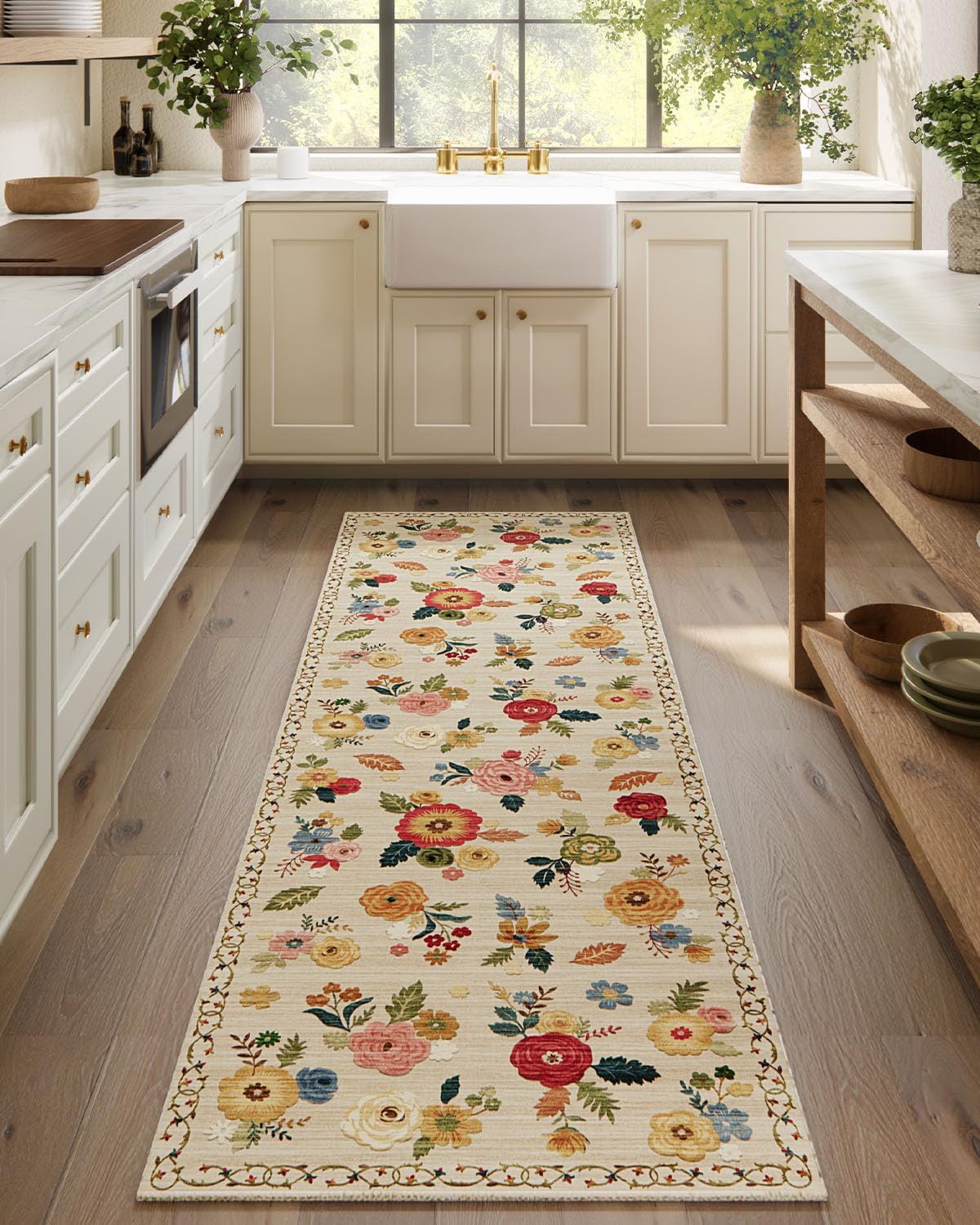Machine Washable Runner Rug for Hallway: Soft Floral Design
