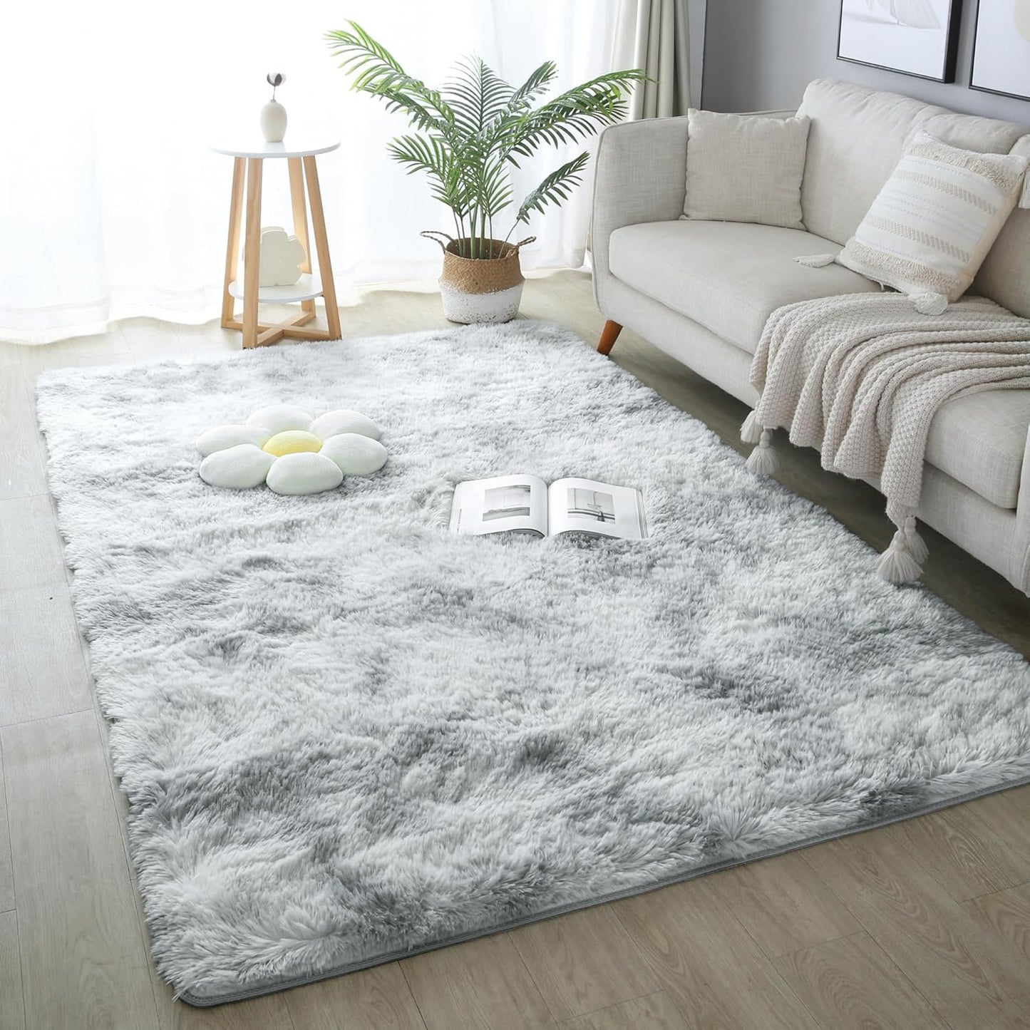 5x8 Light Grey Fluffy Shag Area Rug for Cozy Living Spaces