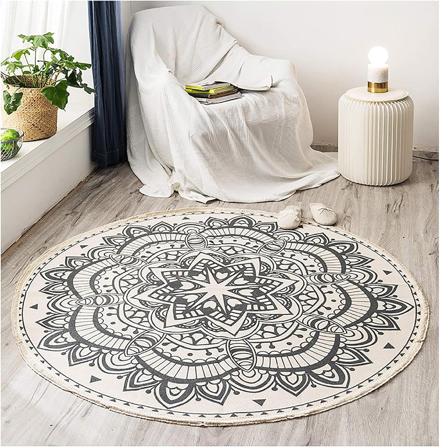 Boho Chic Mandala Rug for Cozy Spaces