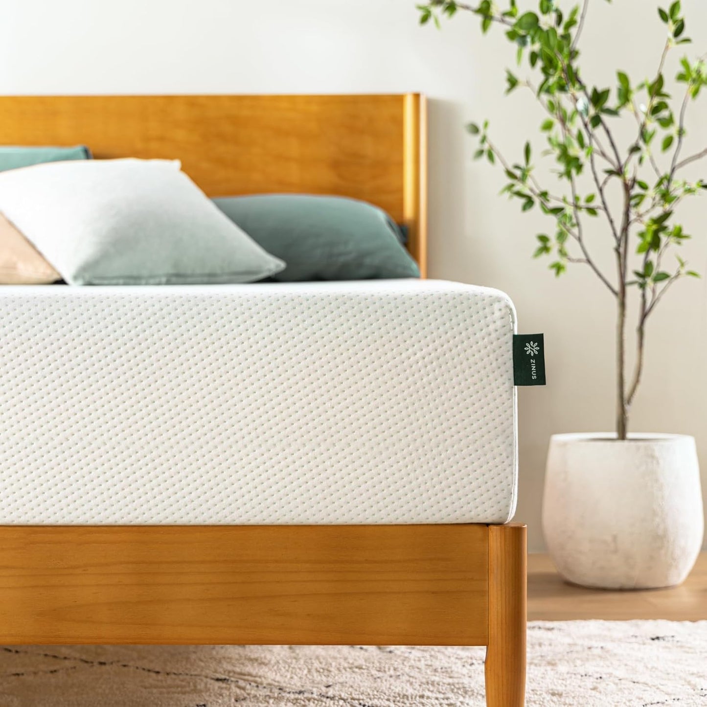 ZINUS 10 Inch Full Green Tea Memory Foam Mattress for Comfort