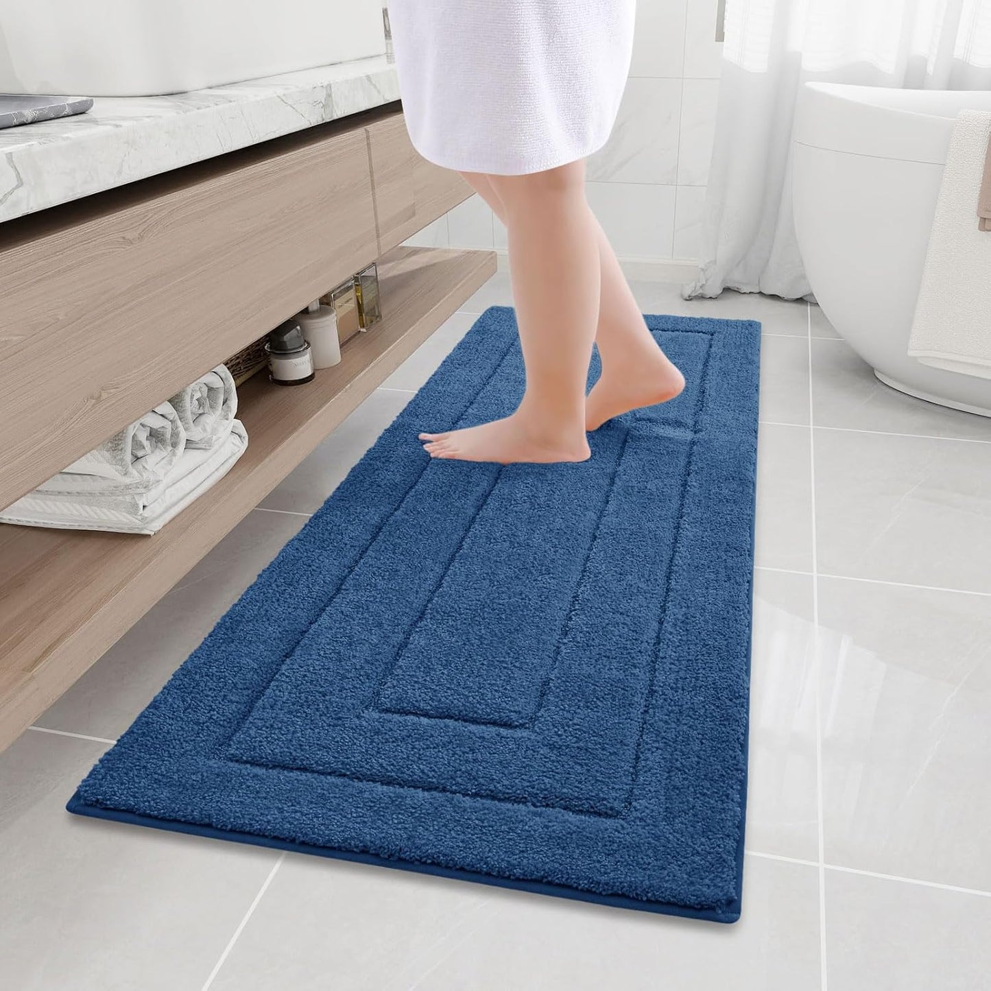 Soft and Absorbent Microfiber Bathroom Rugs for Comfort
