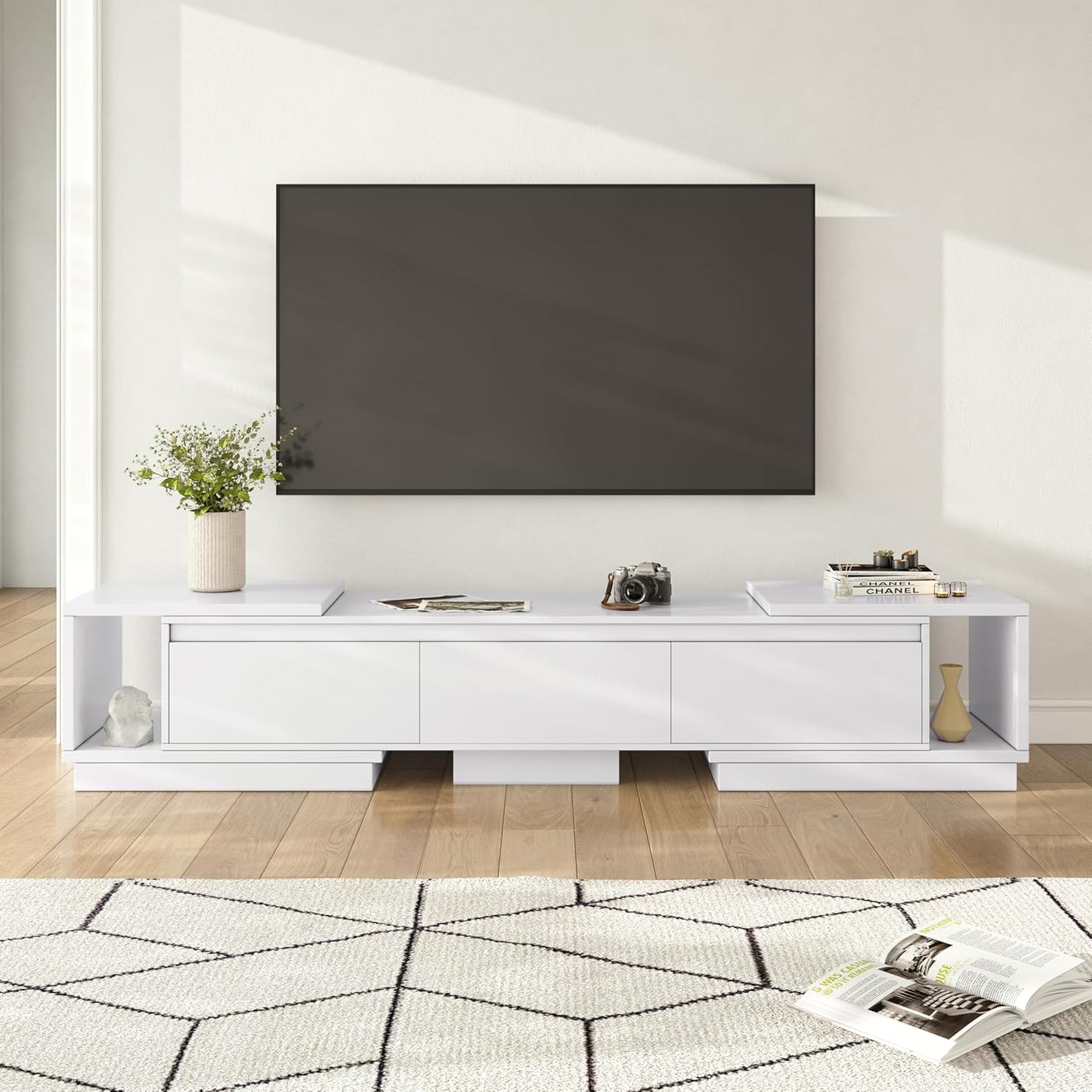 Mid-Century TV Stand w/ Storage - White | DREAMSIDEA