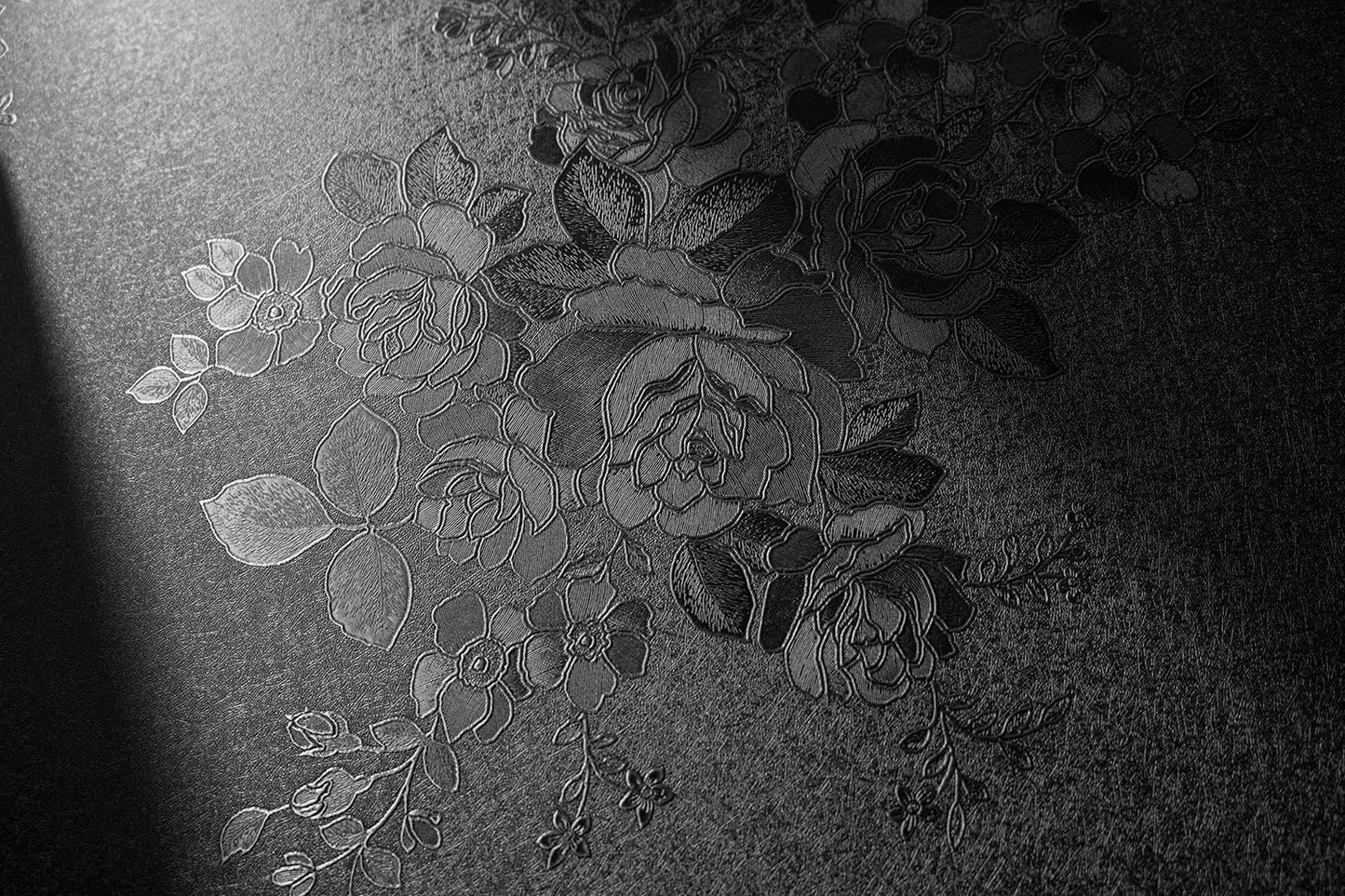 Black Peel and Stick Wallpaper for a Luxurious Home Aesthetic