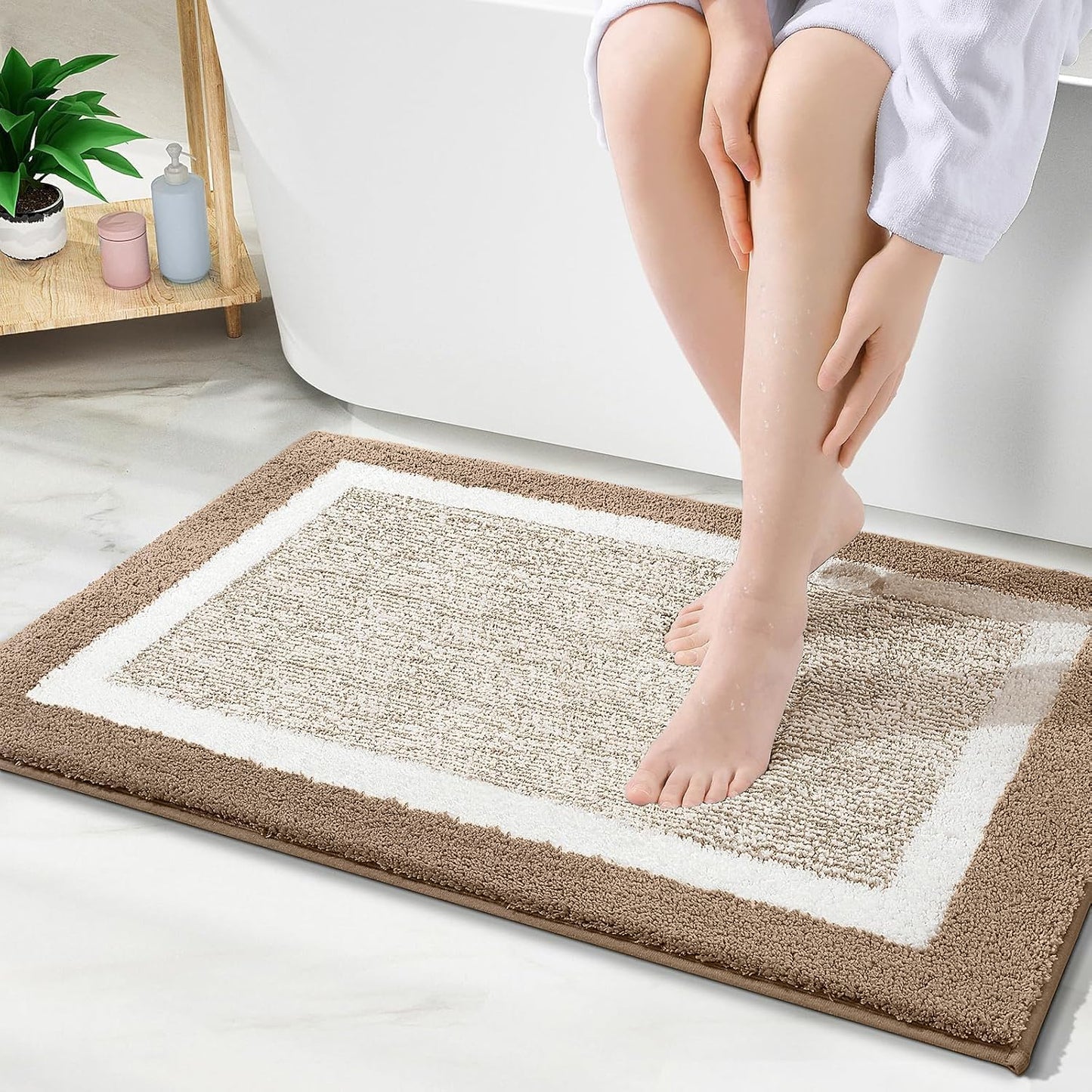 Extra Soft and Absorbent Microfiber Bath Mat for Bathroom