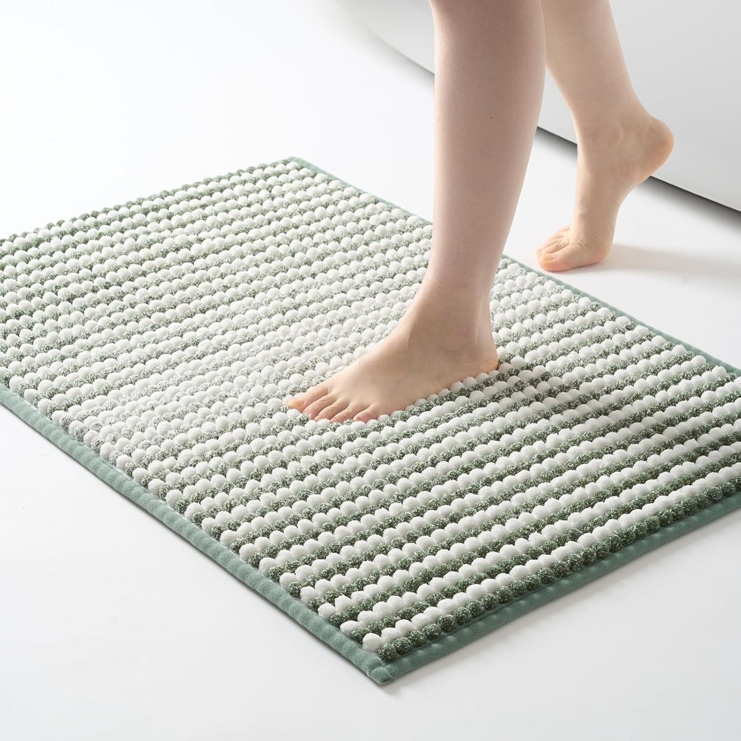 Chunky Ombre Chenille Bathroom Rug for Luxurious Comfort