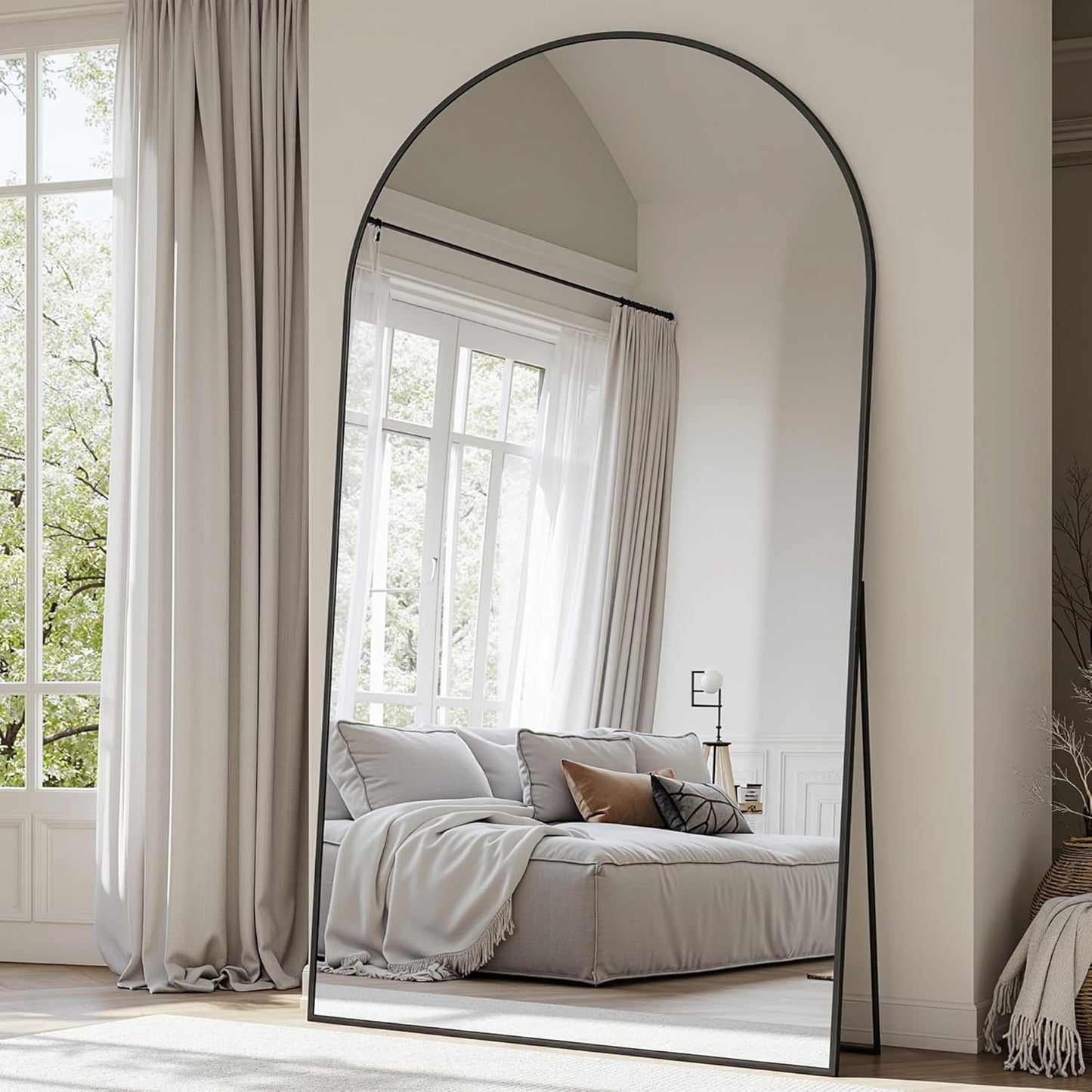 Suidia Arched Full Length Mirror: Stylish and Functional Design
