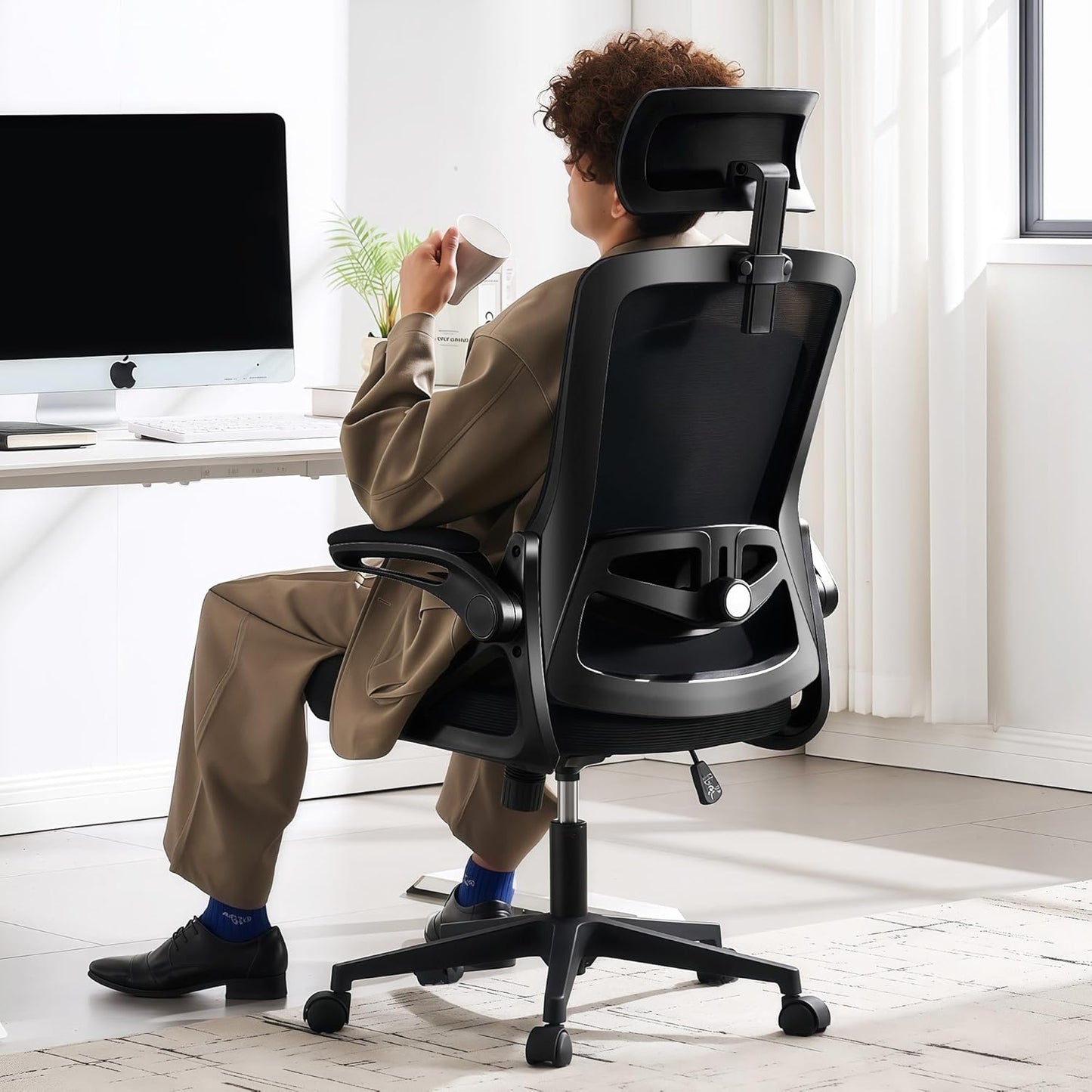 Ergonomic Office Chair with Adjustable Lumbar Support and Comfort