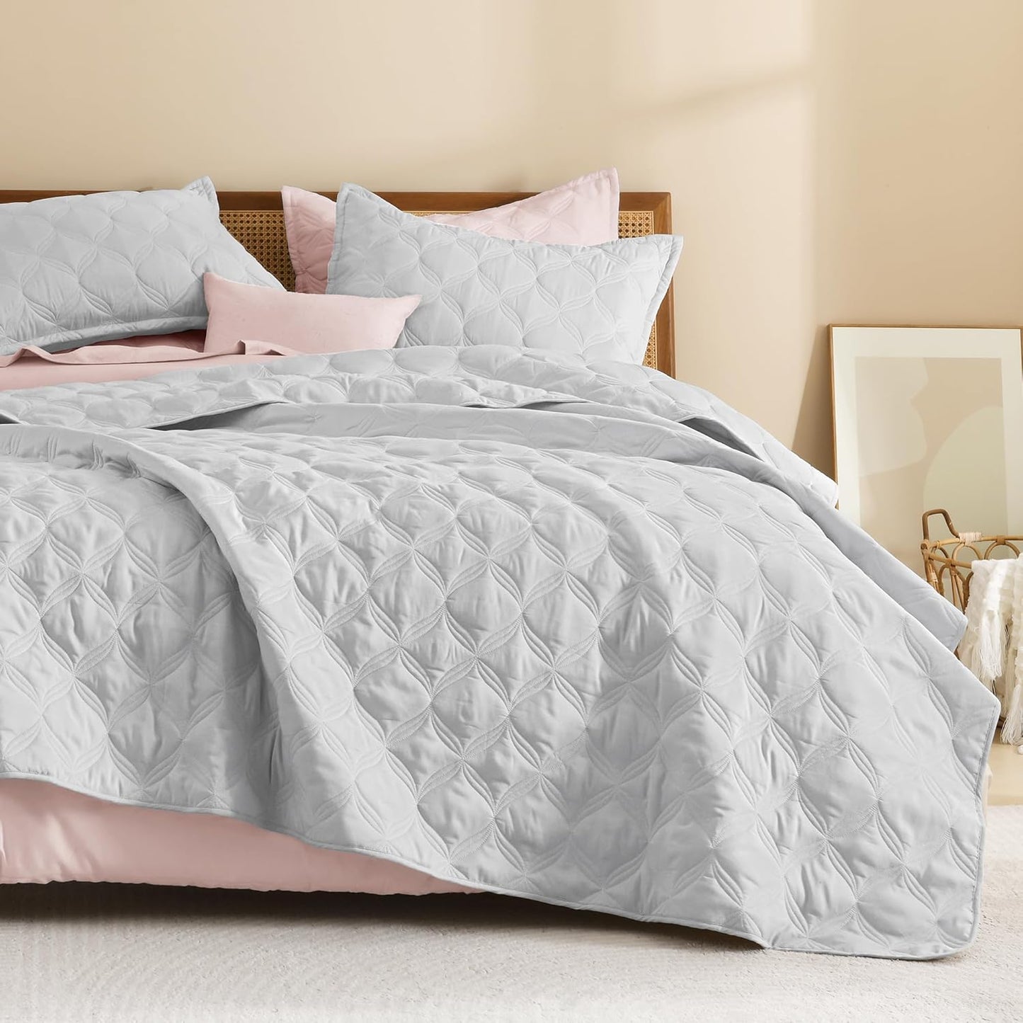 Litanika Oversized King Quilt Set for All Season Comfort