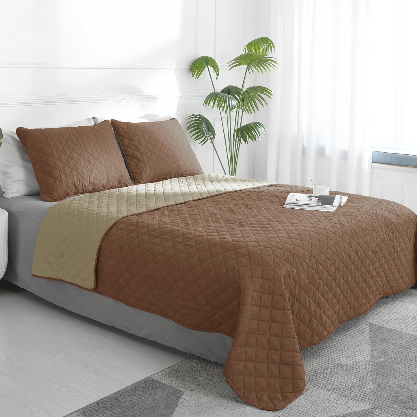 Easy-Going King Size Reversible Quilt Set for Elegant Bedrooms