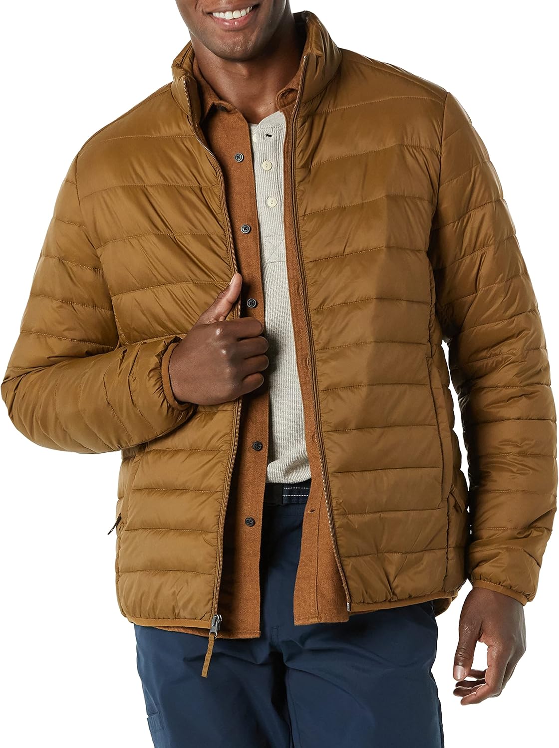Packable Lightweight Water-Resistant Puffer Jacket for Men