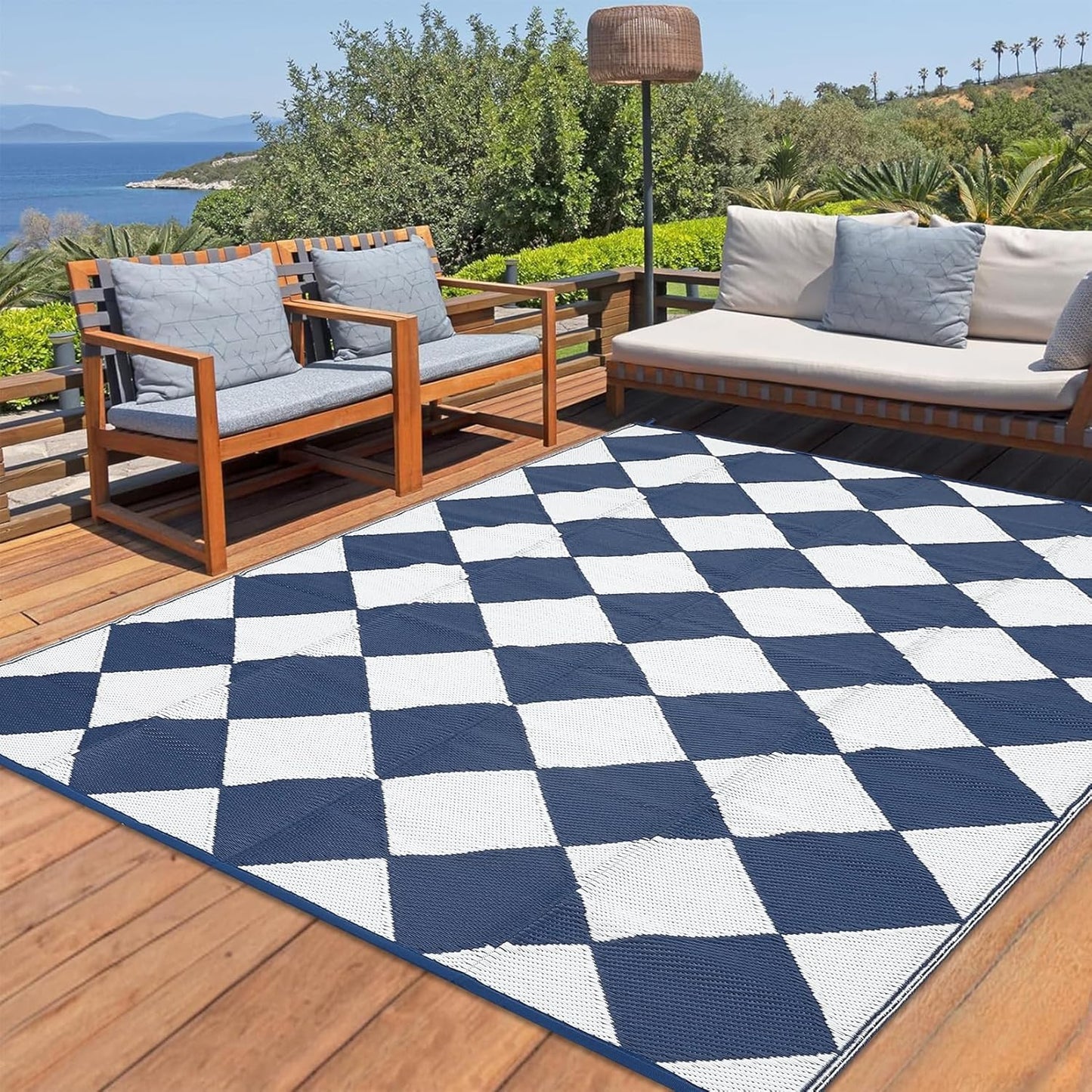 8x10 Waterproof Outdoor Plastic Straw Rug for All Weather Use