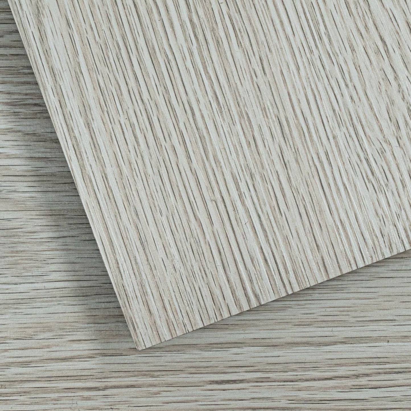 Peel and Stick Vinyl Flooring for Easy Home Upgrades