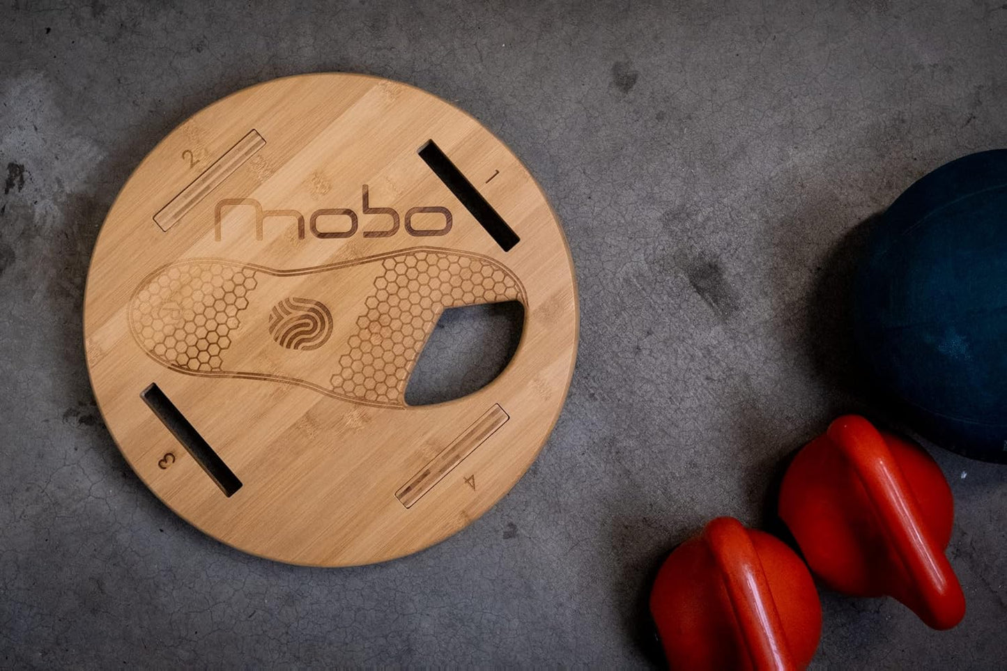 Mobo Board for Enhanced Balance and Performance Training