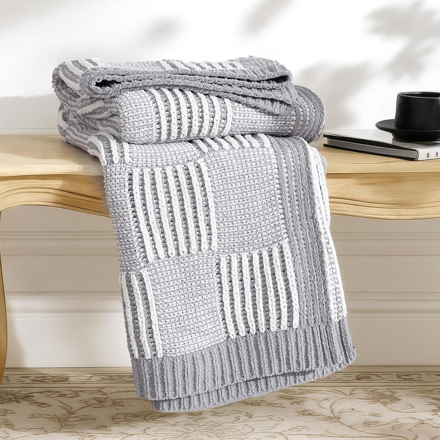 Amelie Home Checkered Knit Throw Blanket for Couch