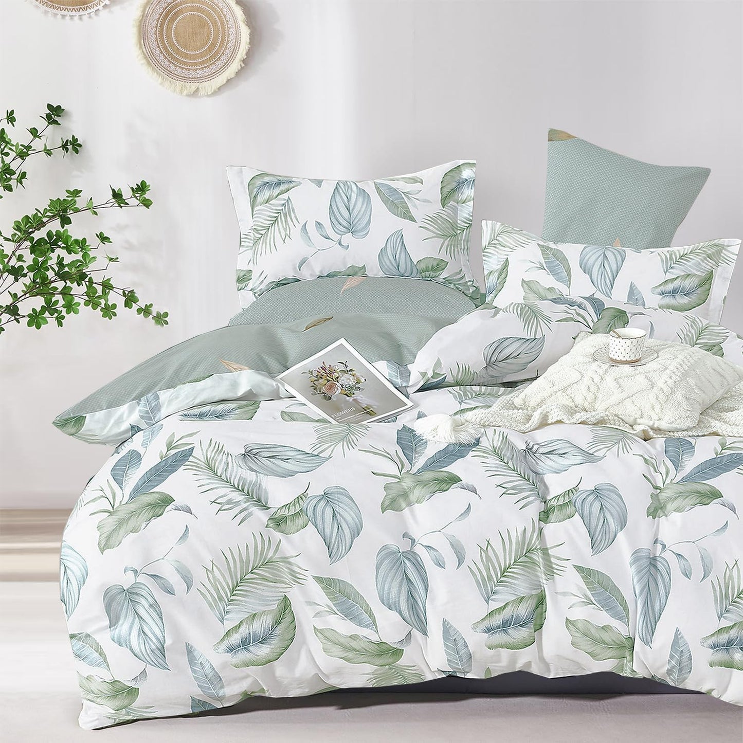 Botanical Cotton Comforter Queen Size - Sage Green Leaves Design