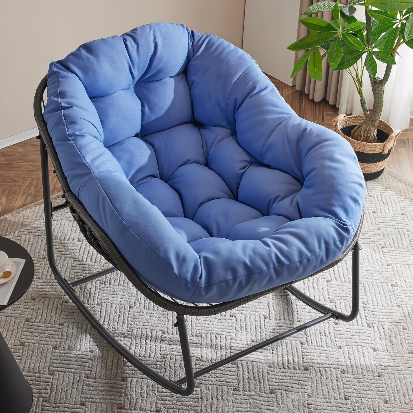 Oversized Outdoor Papasan Rocking Chair for Ultimate Comfort