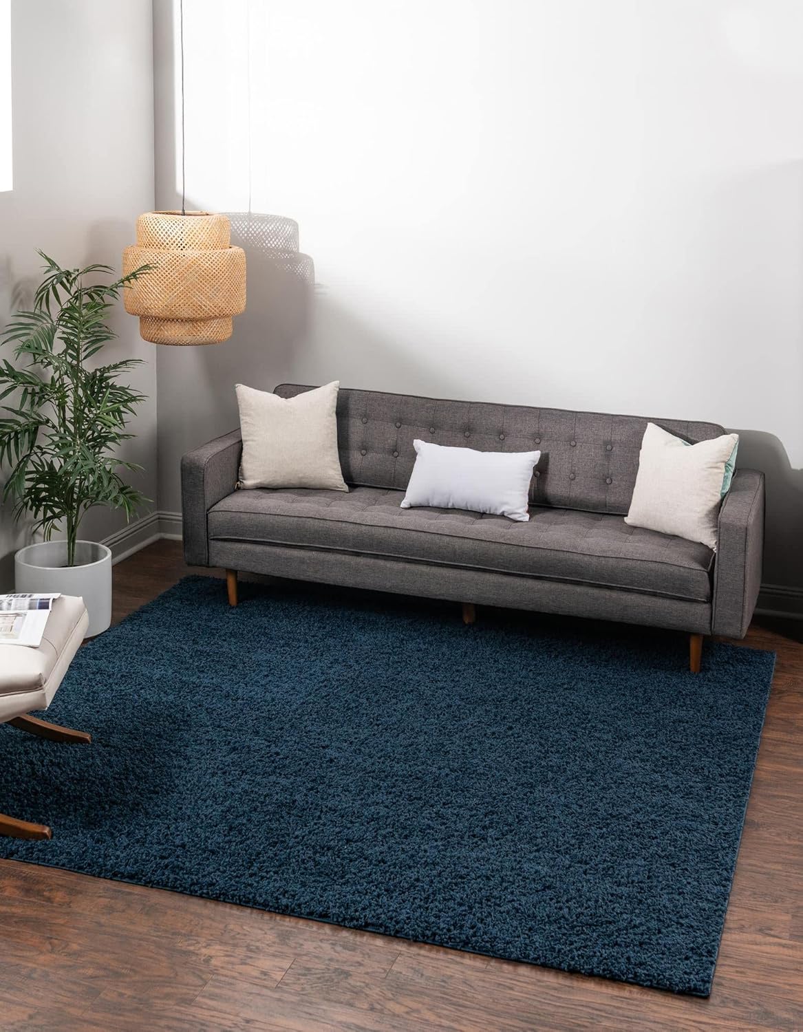 Unique Loom Solid Shag Collection Area Rug in Sapphire Blue