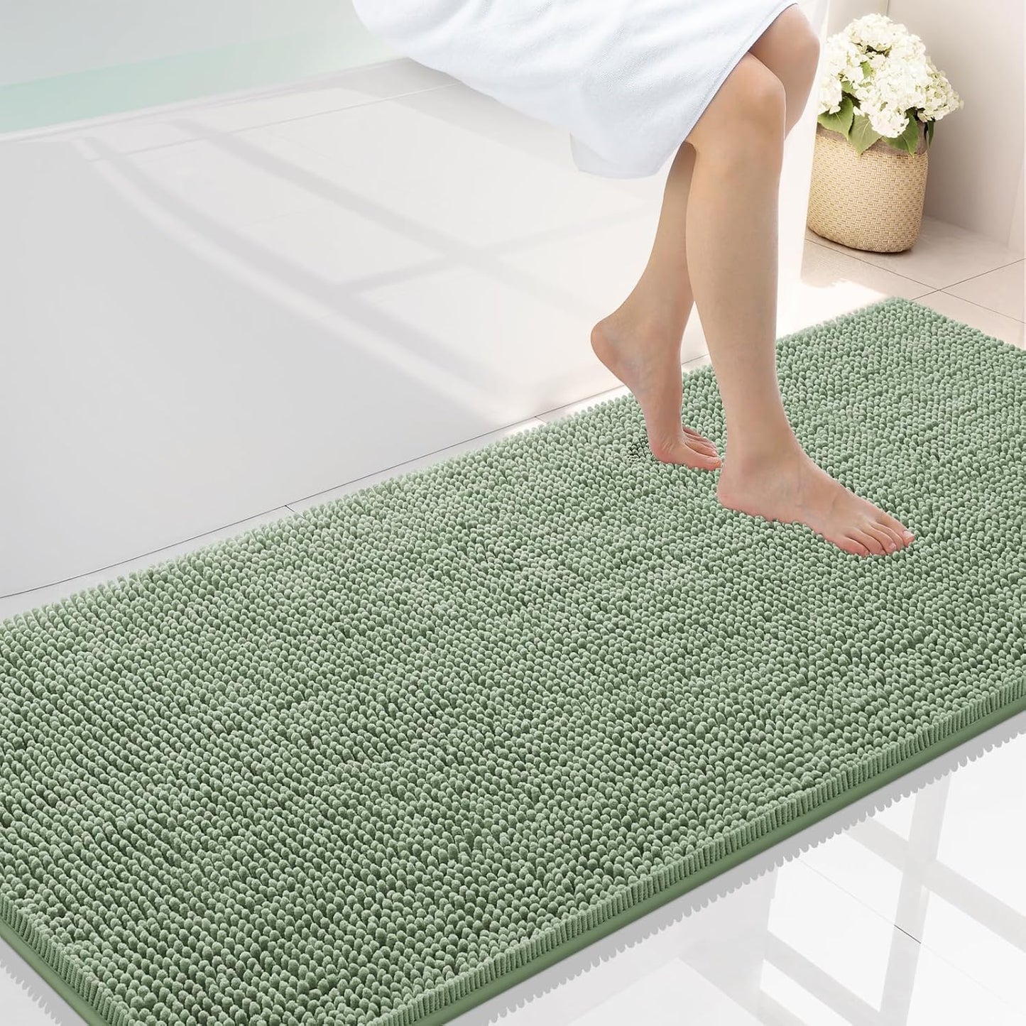 Smiry Luxury Chenille Bathroom Rugs for Soft Comfort and Style