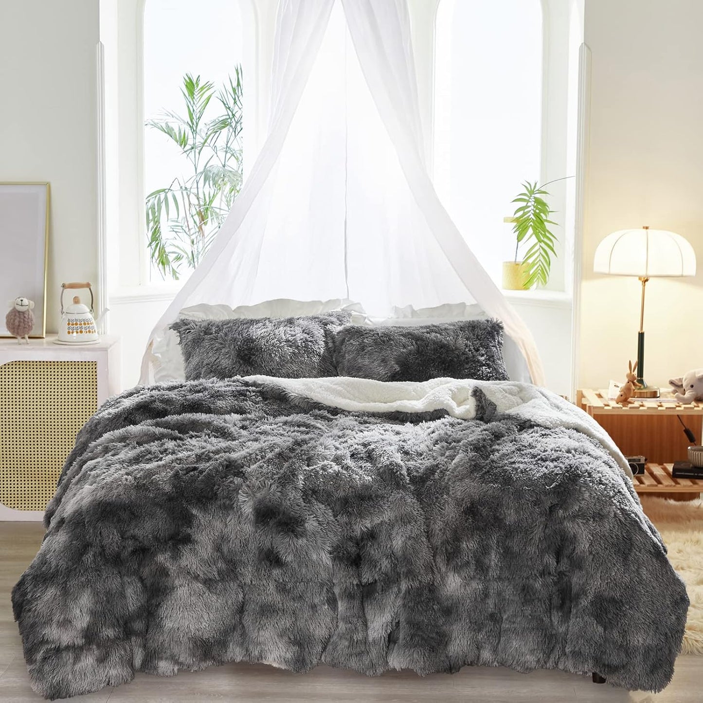 Joyreap Plush Shaggy Comforter Set for Full/Queen Luxury Bedding