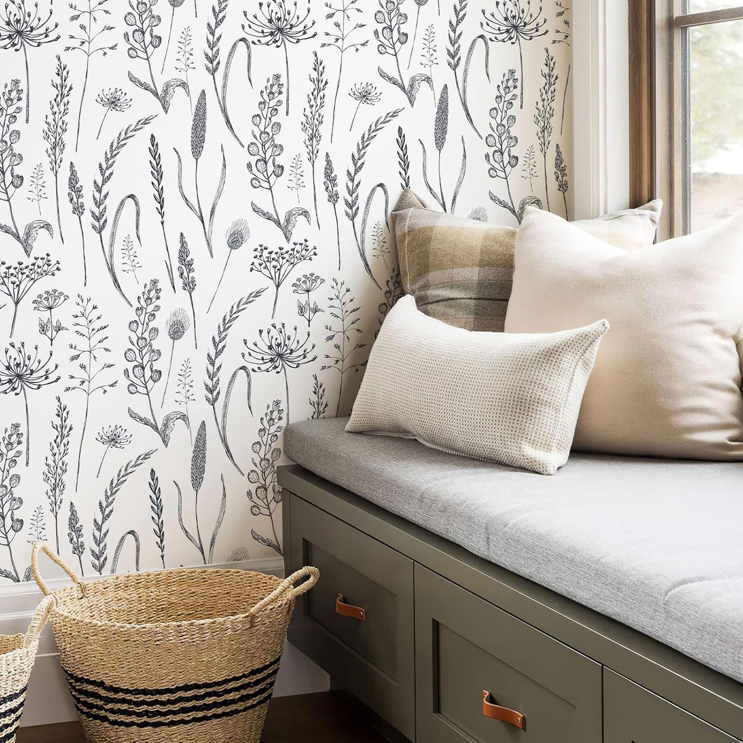Peel and Stick Wallpaper Vintage Floral Design for Home Decor