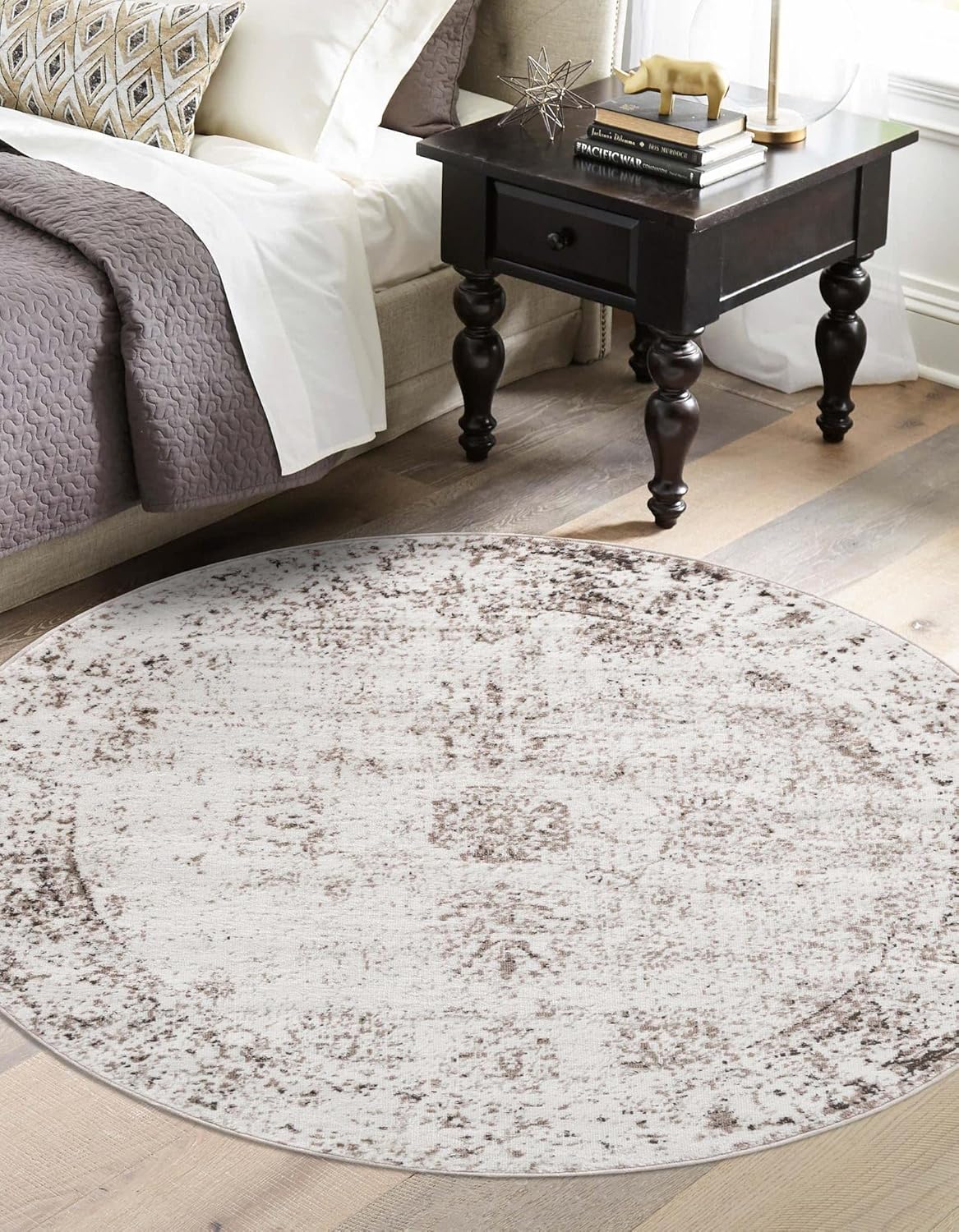 Unique Loom Sofia Collection Area Rug - Casino for Any Room