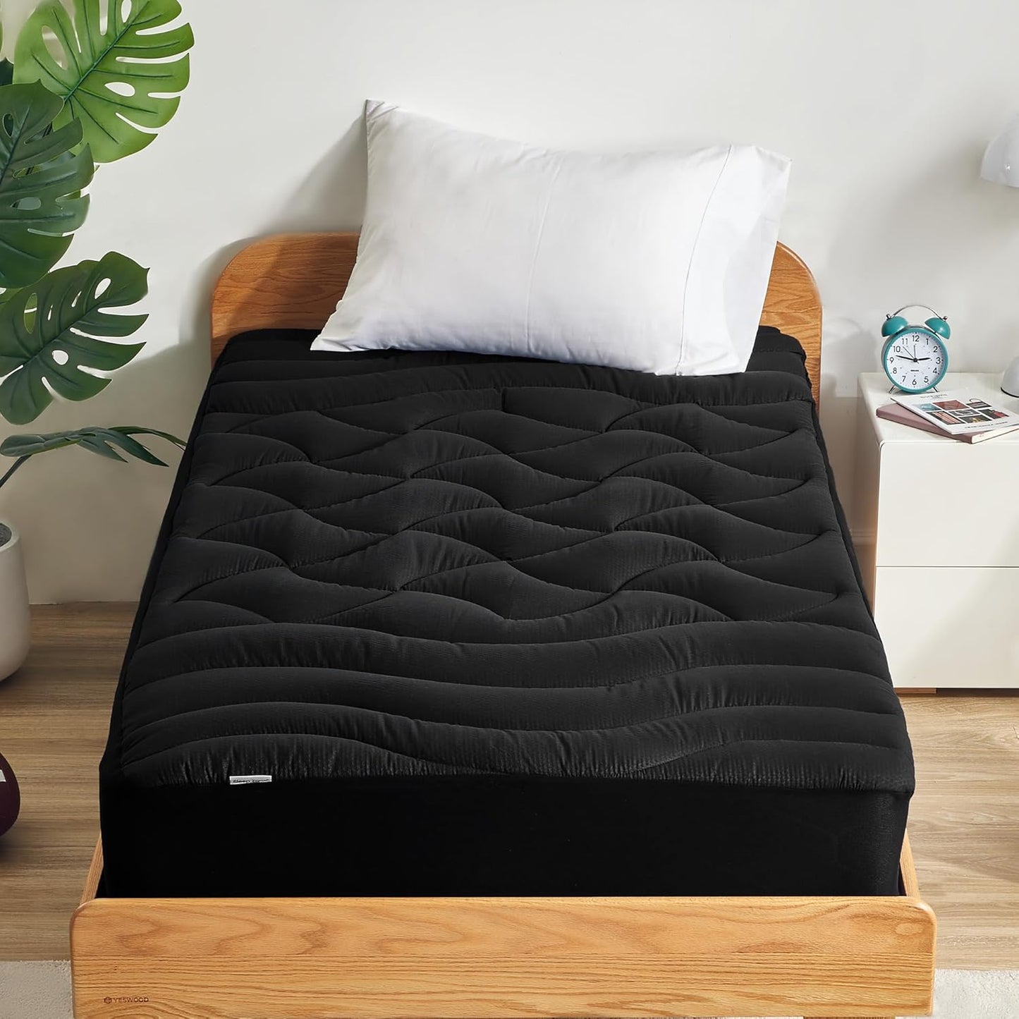 SLEEP ZONE Cooling Twin Mattress Topper for Ultimate Comfort